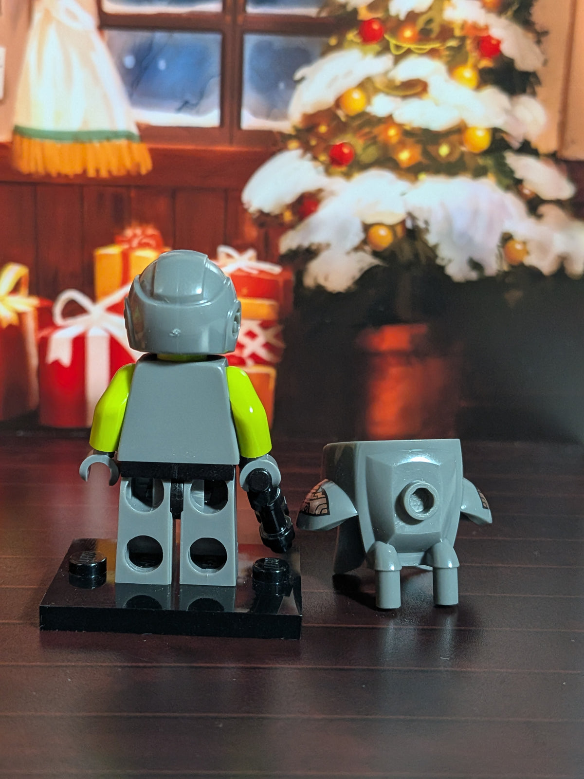 LEGO Minifigures - Alien Avenger