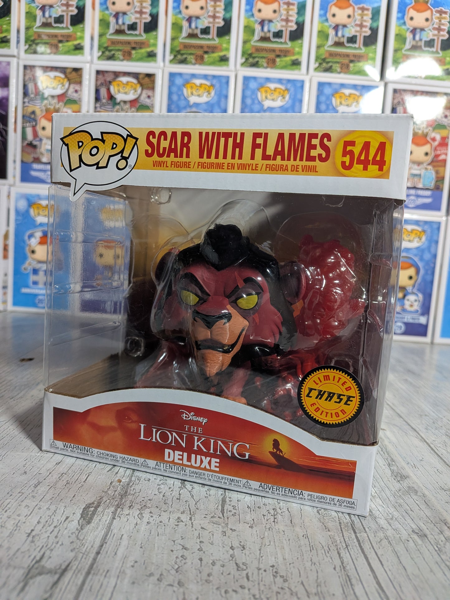 Funko Pop Disney Der König der Löwen #544 - Scar mit Flammen (Chase / Zerstörte Box / Plastik)