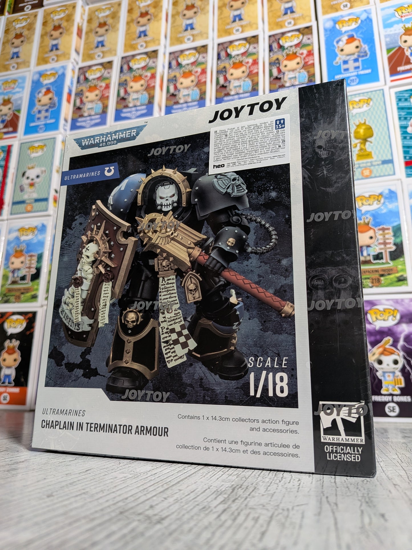 JoyToy Warhammer 40k – Ultramarines Chaplain in Terminator-Rüstung (14,3cm)