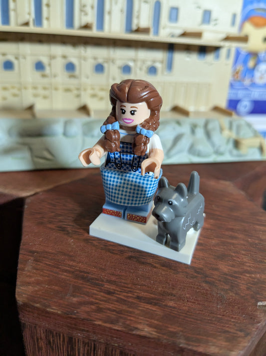 Lego Minifigures : Dorothy Gale & Toto (lire description)