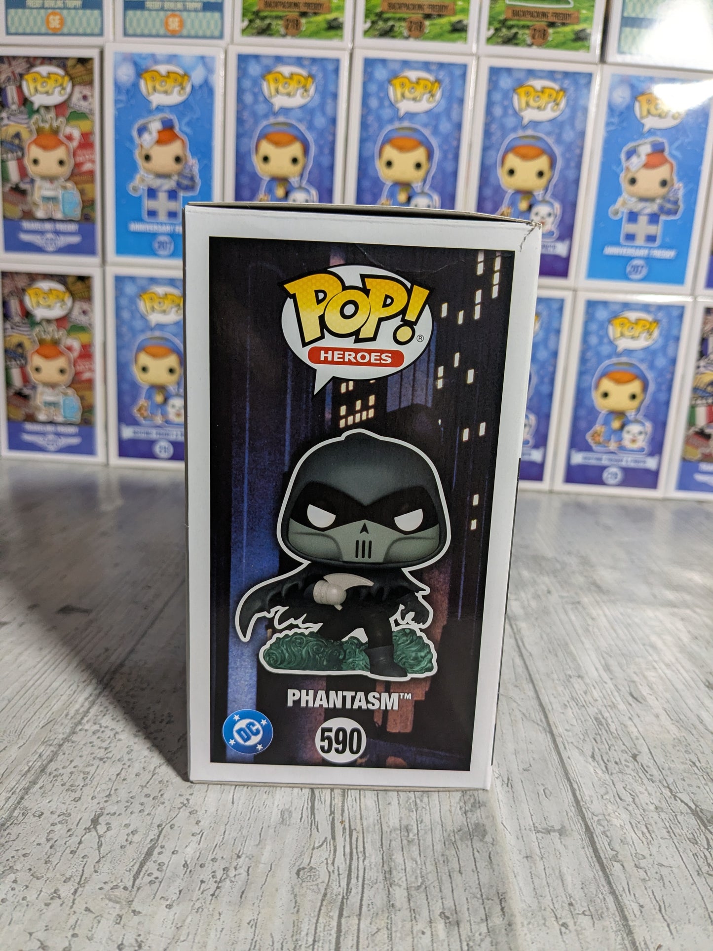 Funko pop Batman The Animated Series #590 - Phantasm (3500PCS/Damaged Box)