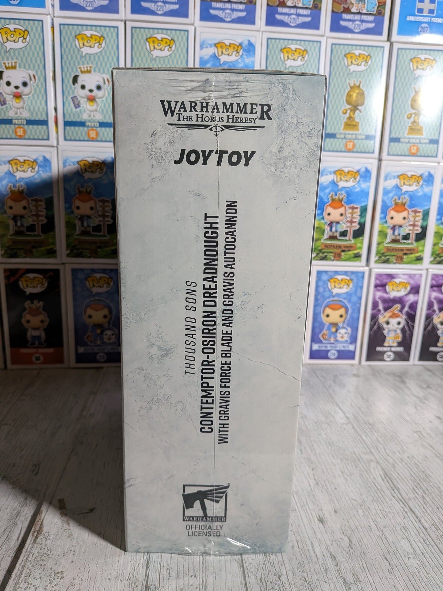 JoyToy Warhammer The Horus Heresy – Thousand Sons Contemptor-Osiron Dreadnought mit Gravis-Sturmkanone (30,2cm)