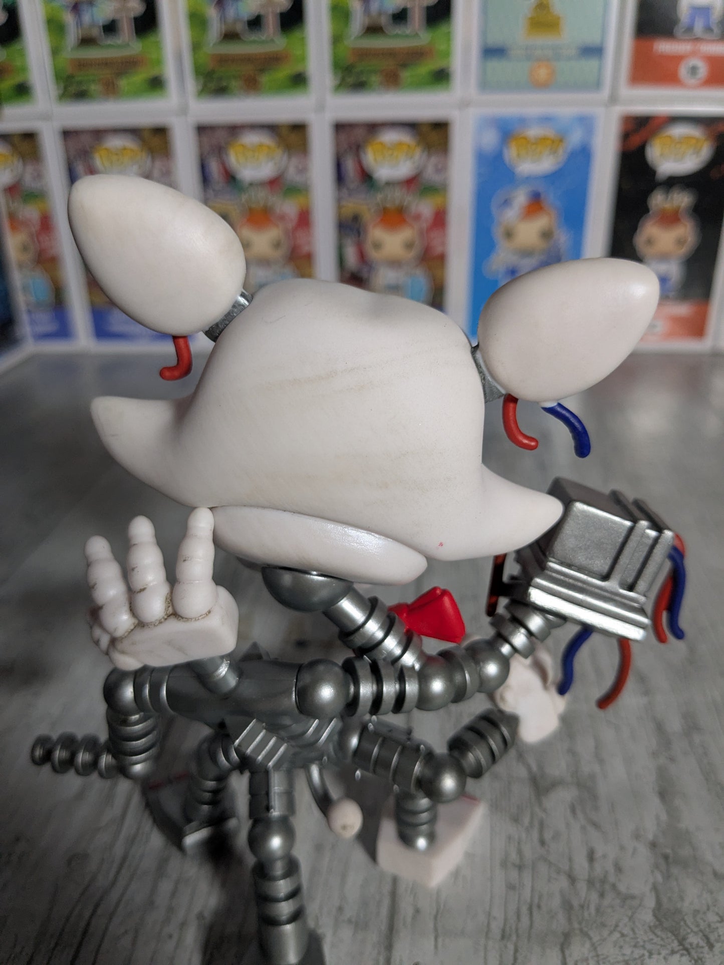 Funko pop 1087 : Mangle (Opened / Damaged Box)