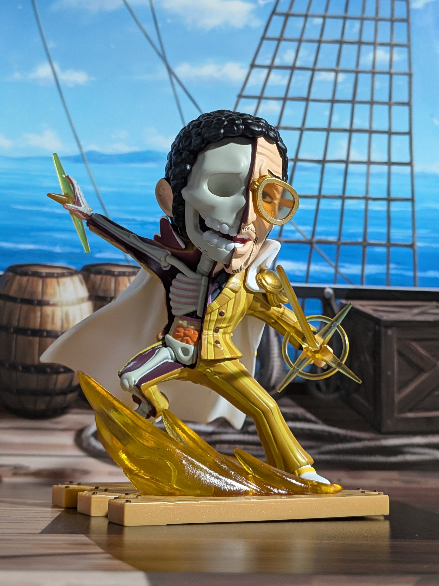 Mighty Jaxx - One Piece Freeny's Hidden Dissectibles Marines Edition - Borsalino / Kizaru (~10cm)