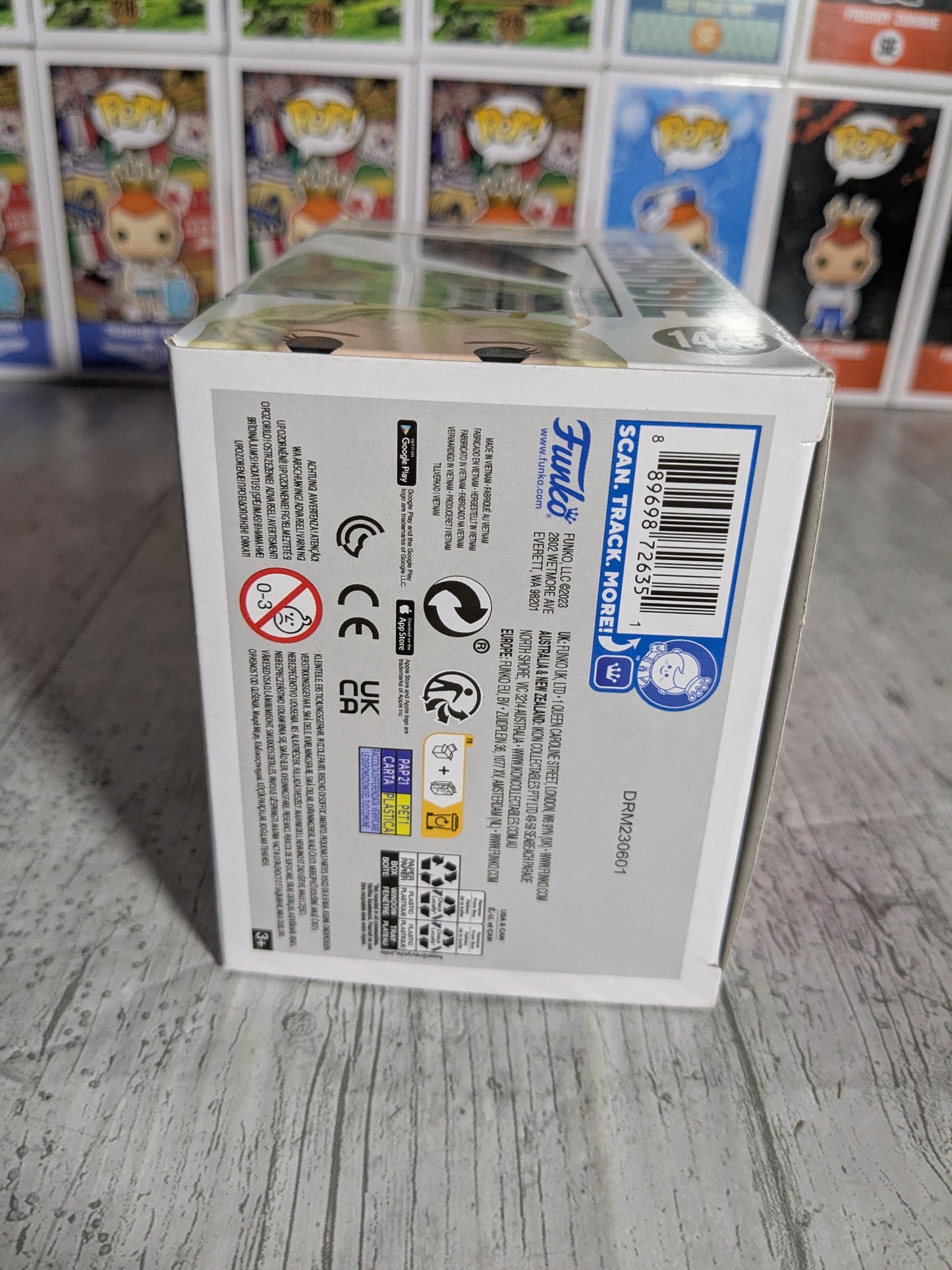 Funko pop Movies #1445 - Gold Disco Barbie