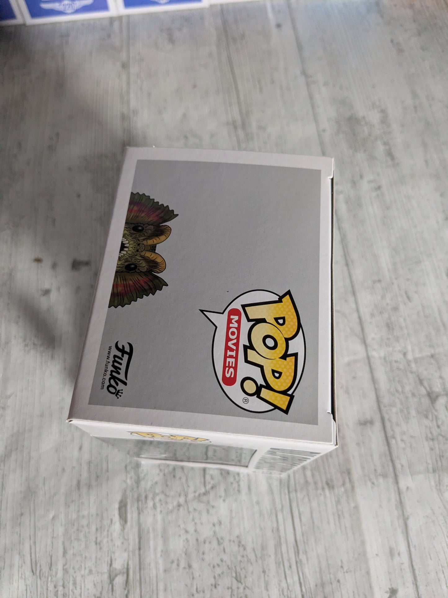 Funko pop 550 : Dilophosaurus (Chase)