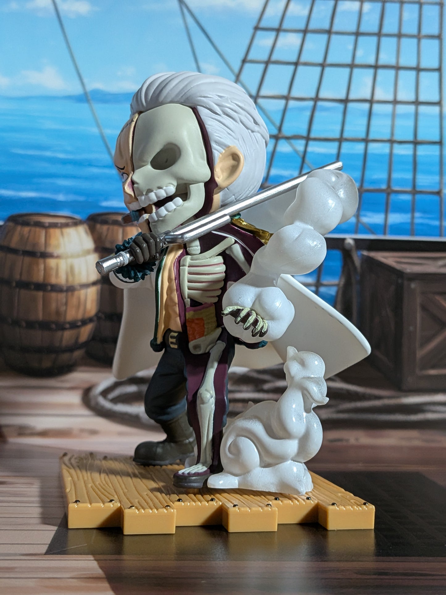 Mighty Jaxx - One Piece Freeny's Hidden Dissectibles Marines Edition - Smoker (~10cm)