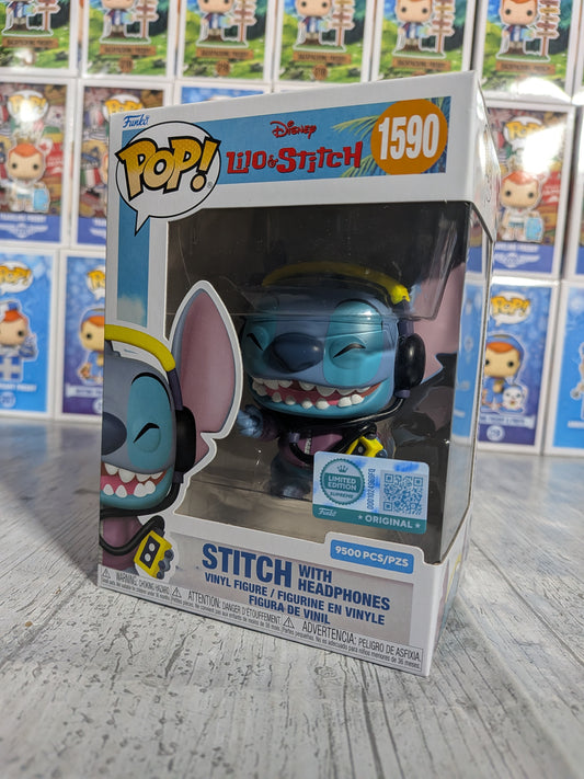 Funko pop Disney Lilo & Stitch #1590 - Stitch with Headphones (9500PCS)