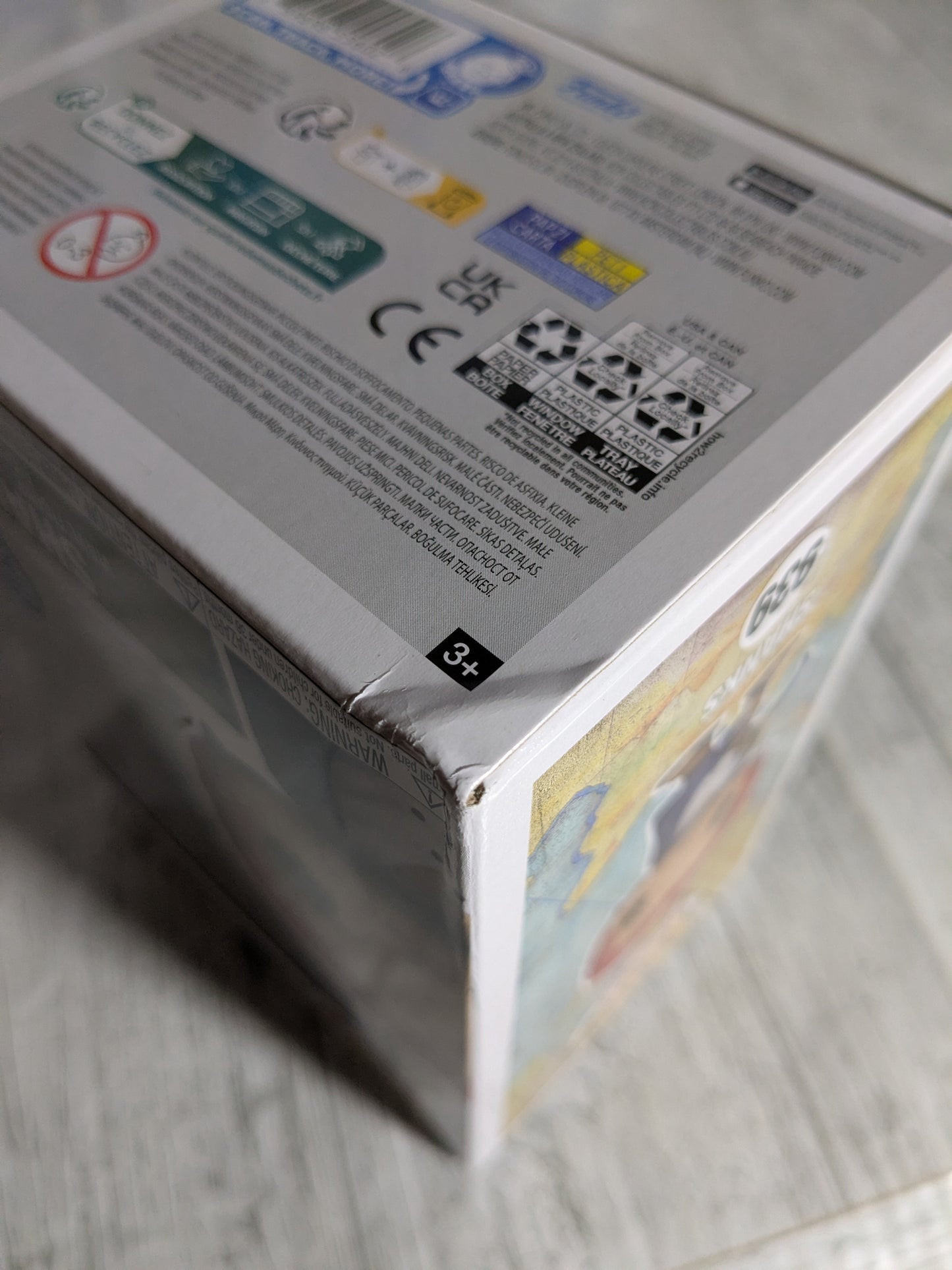 Funko pop 939 : Shanks (Damaged Box)