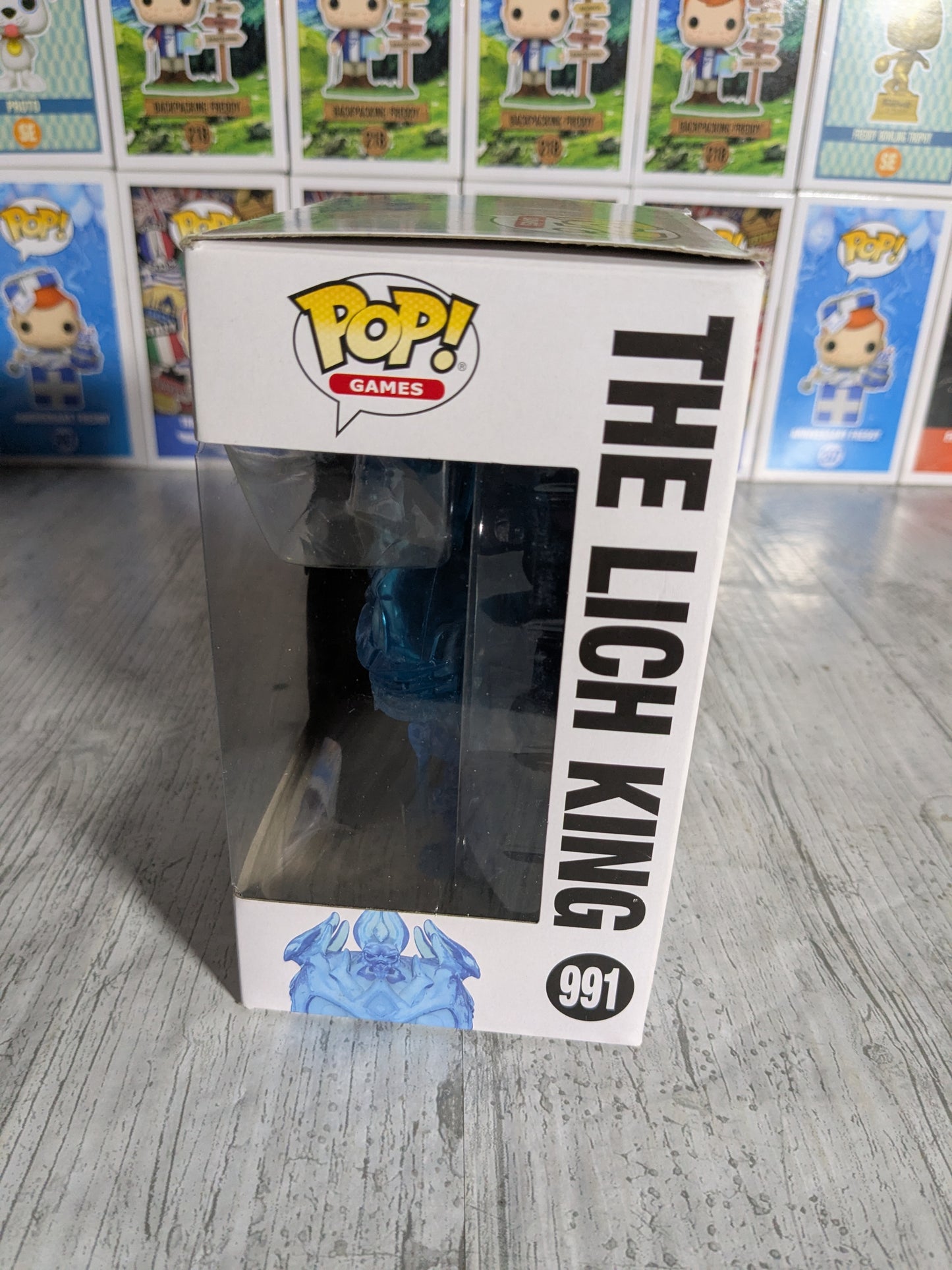 Funko pop Games World of Warcraft #991 : The Lich King (Opened/Damaged Box)