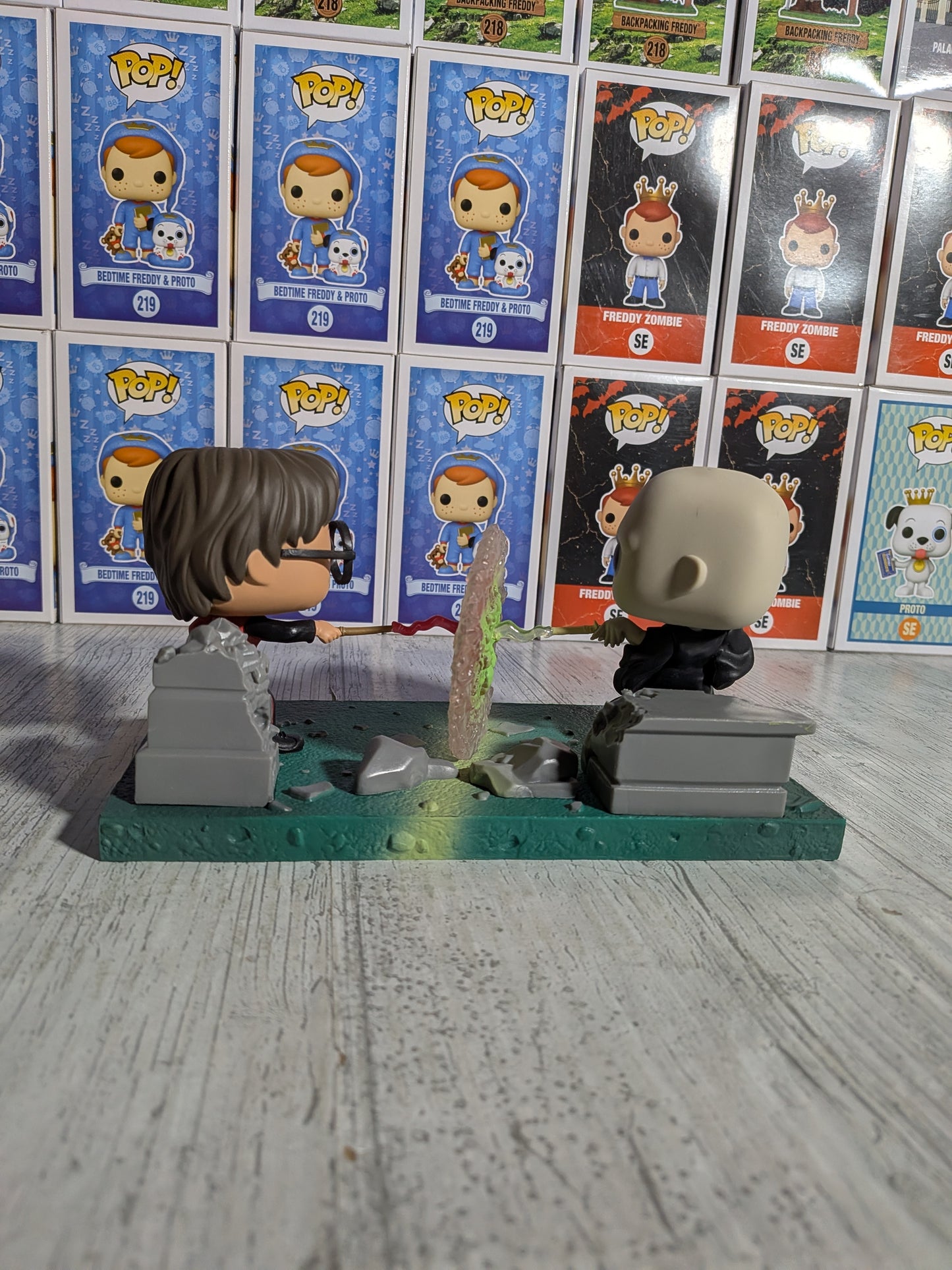 Funko Pop Moment Harry Potter #119 - Harry vs Voldemort (Geöffnete/Beschädigte Verpackung)