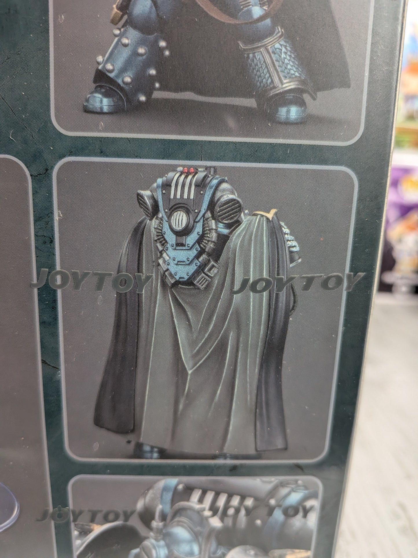 JoyToy Warhammer The Horus Heresy – Alpha Legion Saboteur Konsul (12,6cm)