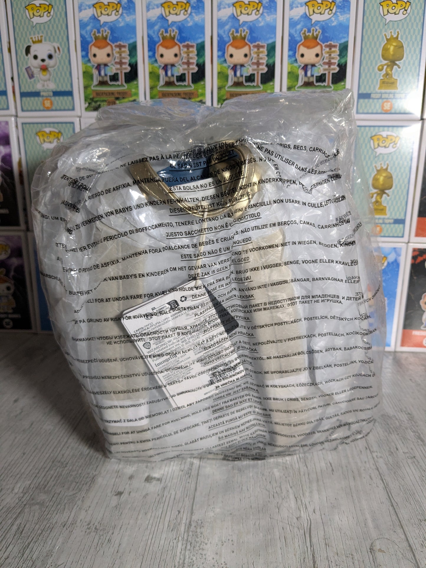 Loungefly: Mini zaino lenticolare con cameo del castello di Hogwarts di Harry Potter ✨