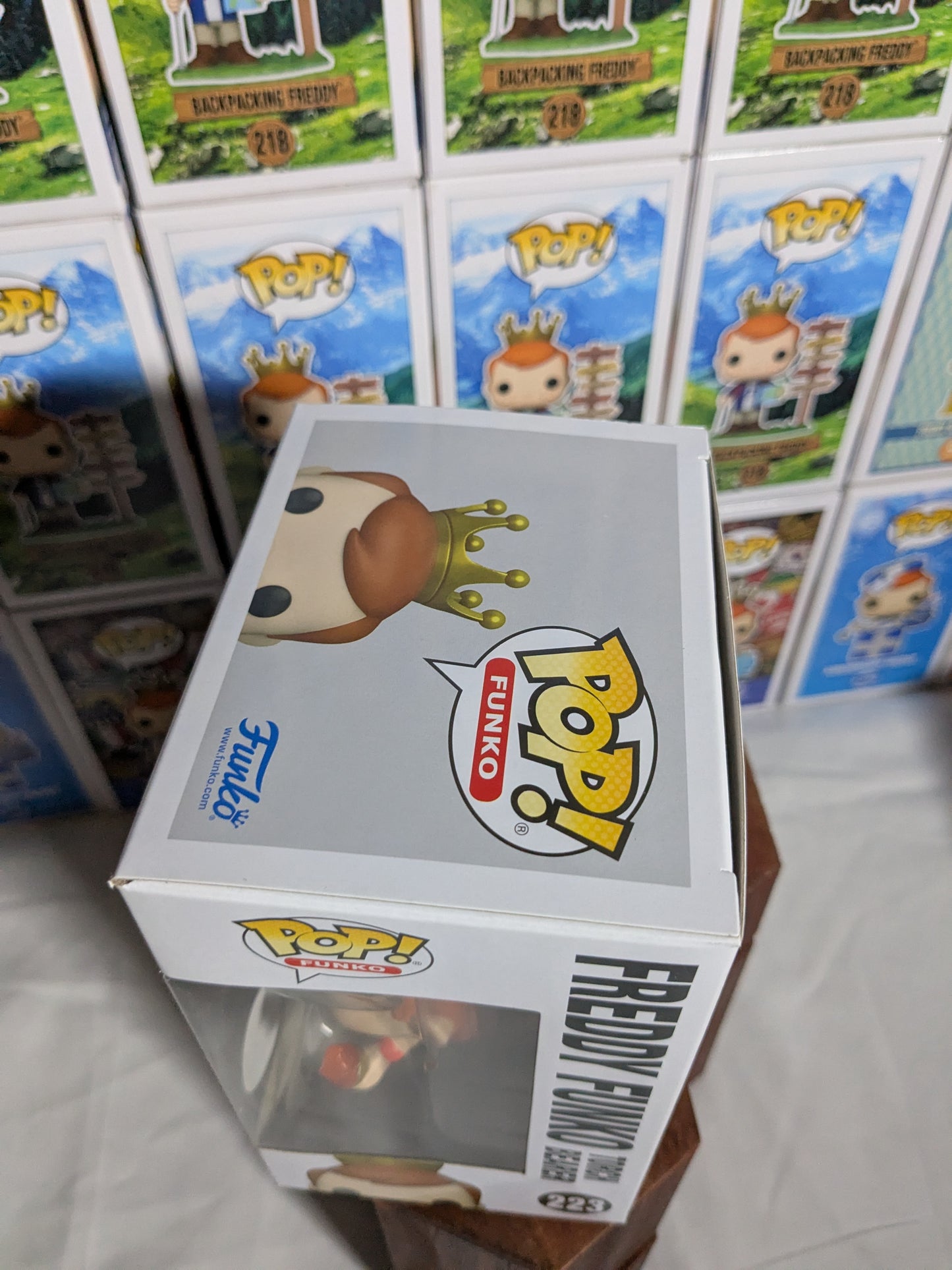 Funko pop 223 : Freddy Funko Torch Bearer