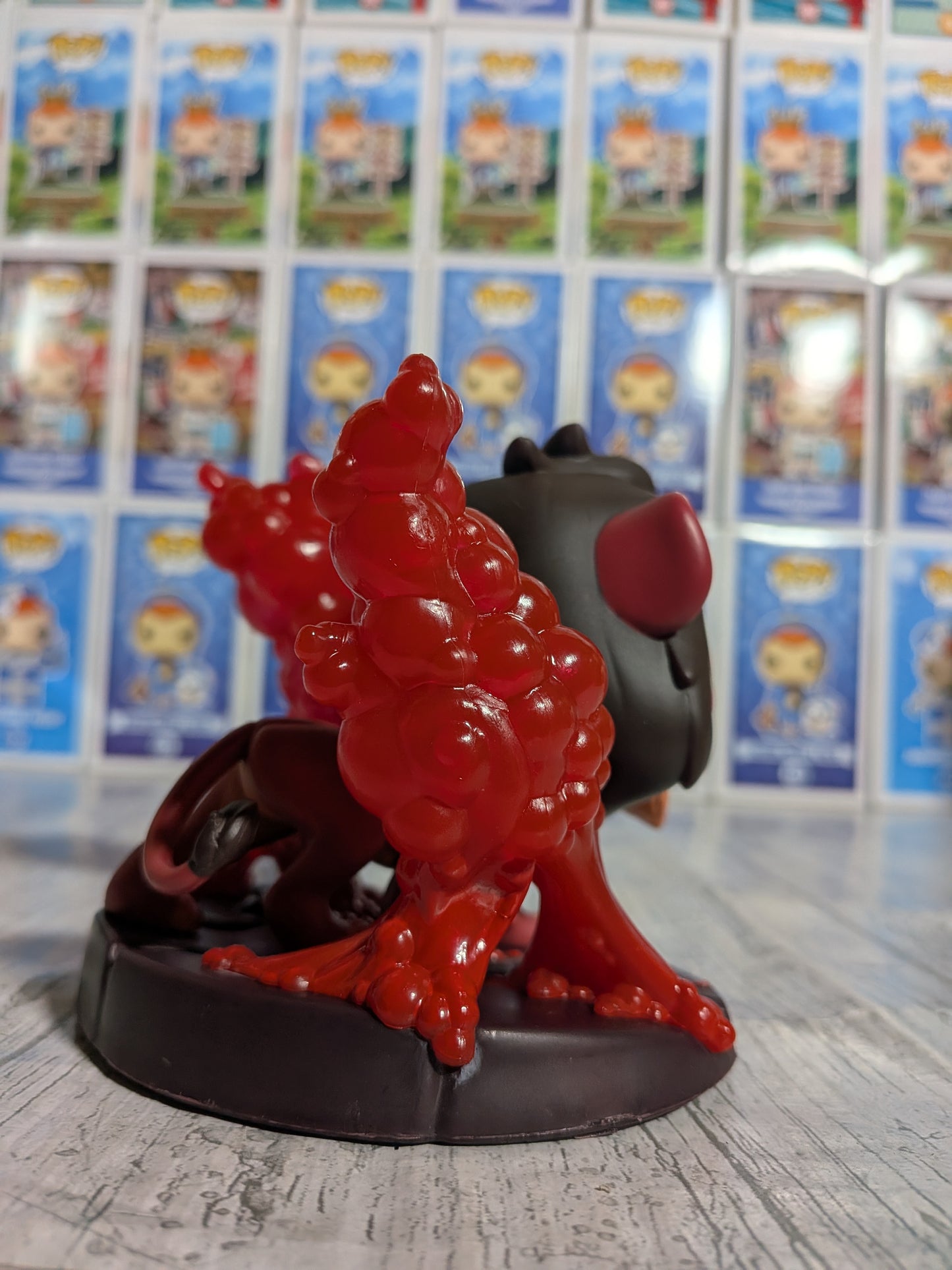 Funko Pop Disney Der König der Löwen #544 - Scar mit Flammen (Chase / Zerstörte Box / Plastik)