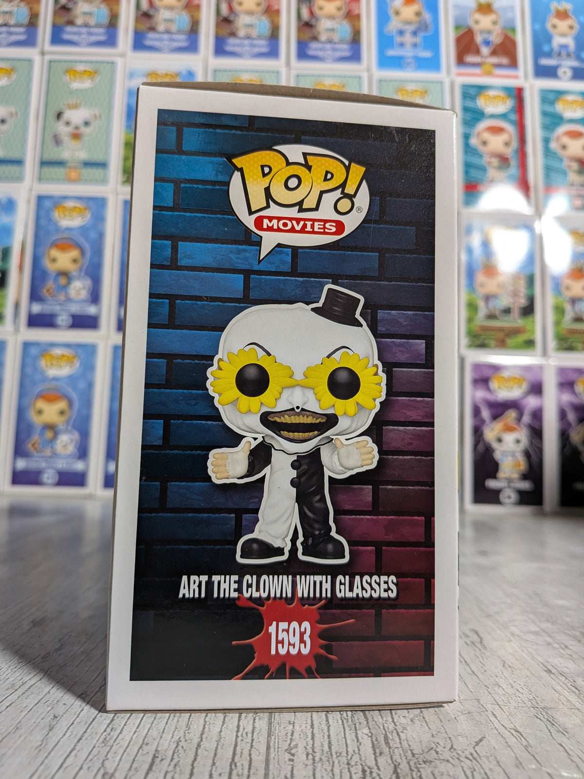 Funko Pop! Movies Terrifier 2 #1593 - Art the Clown with Glasses (Funko Exclusive)