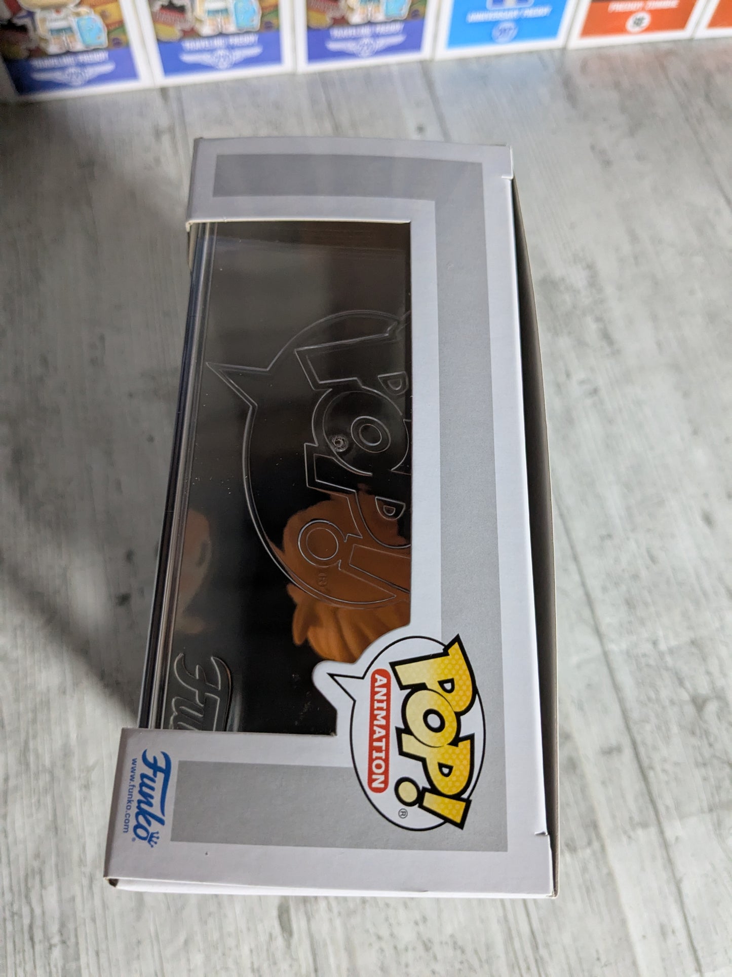 Funko pop 1777 : Nami Wanted Poster (Damaged box)