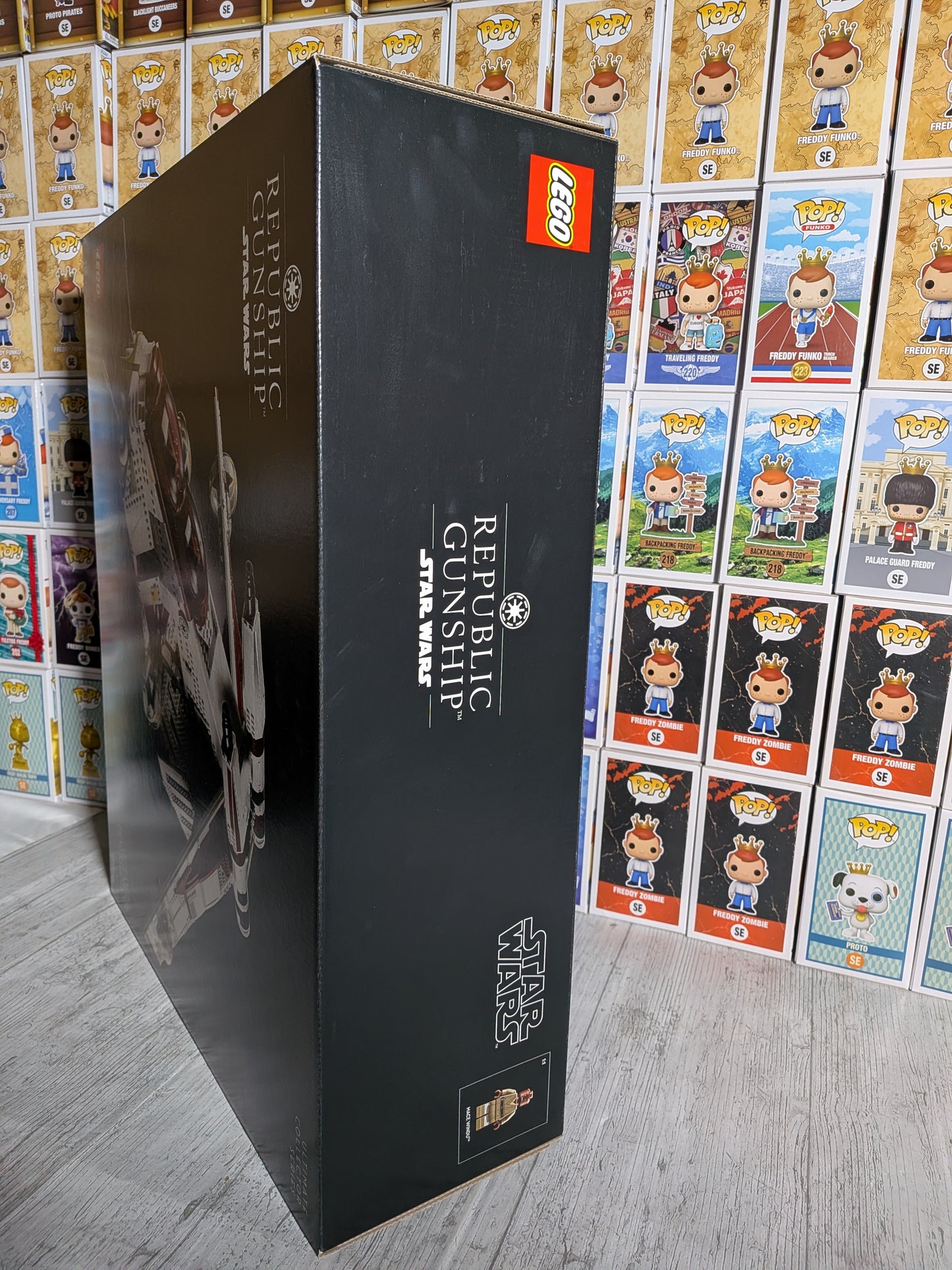 LEGO Star Wars #75309 – Republikanisches Kampfschiff – Ultimative Sammlerserie