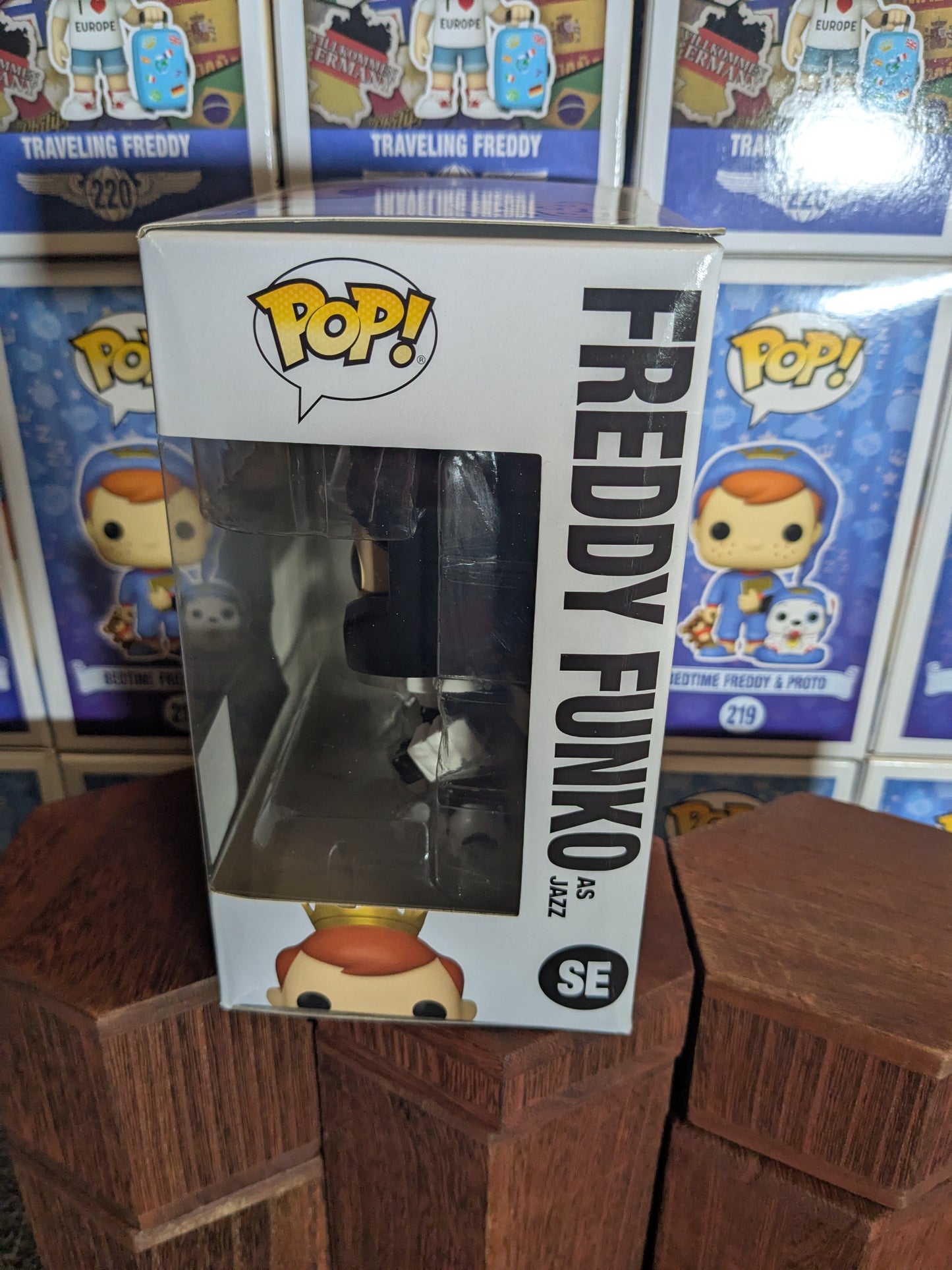 Funko Pop SE: Freddy Funko als Jazz (3500 Stück/beschädigte Box)