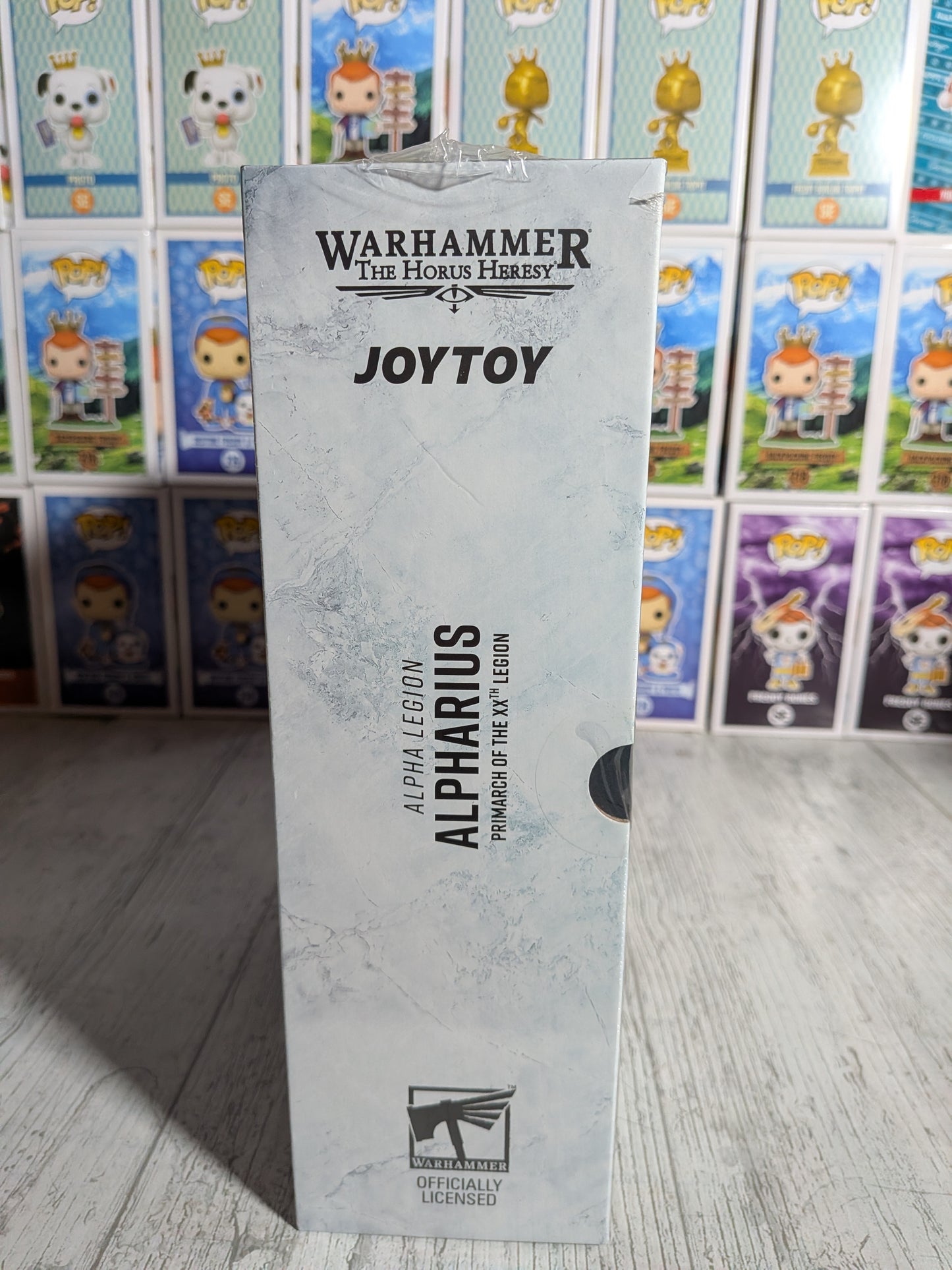JoyToy Warhammer The Horus Heresy – Alpha Legion Alpharius Primarch der XX. Legion (19 cm)