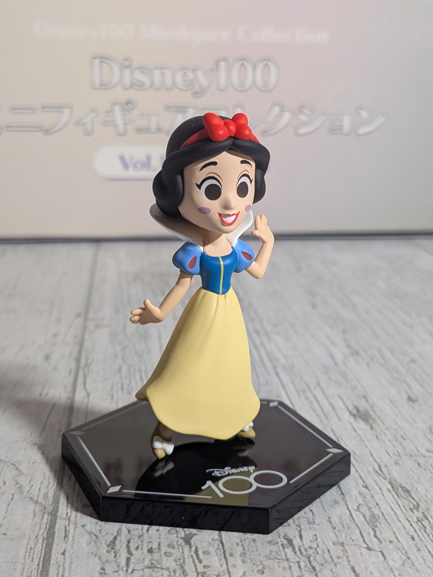 eStream Disney 100 Mini Figure Collection Vol.1 - Snow White