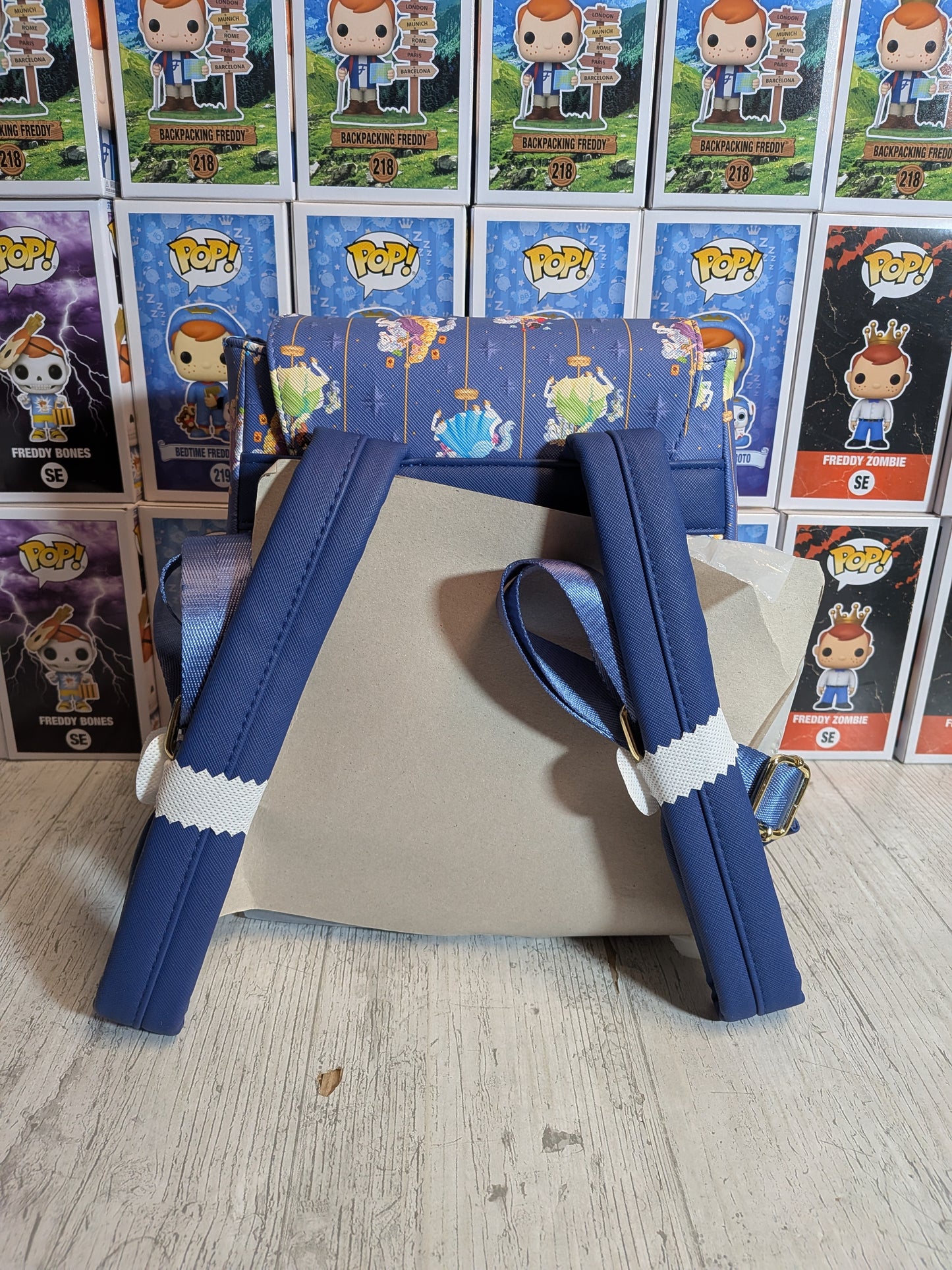 Loungefly - Disney Prinzessinnen Karussell - Mini-Rucksack