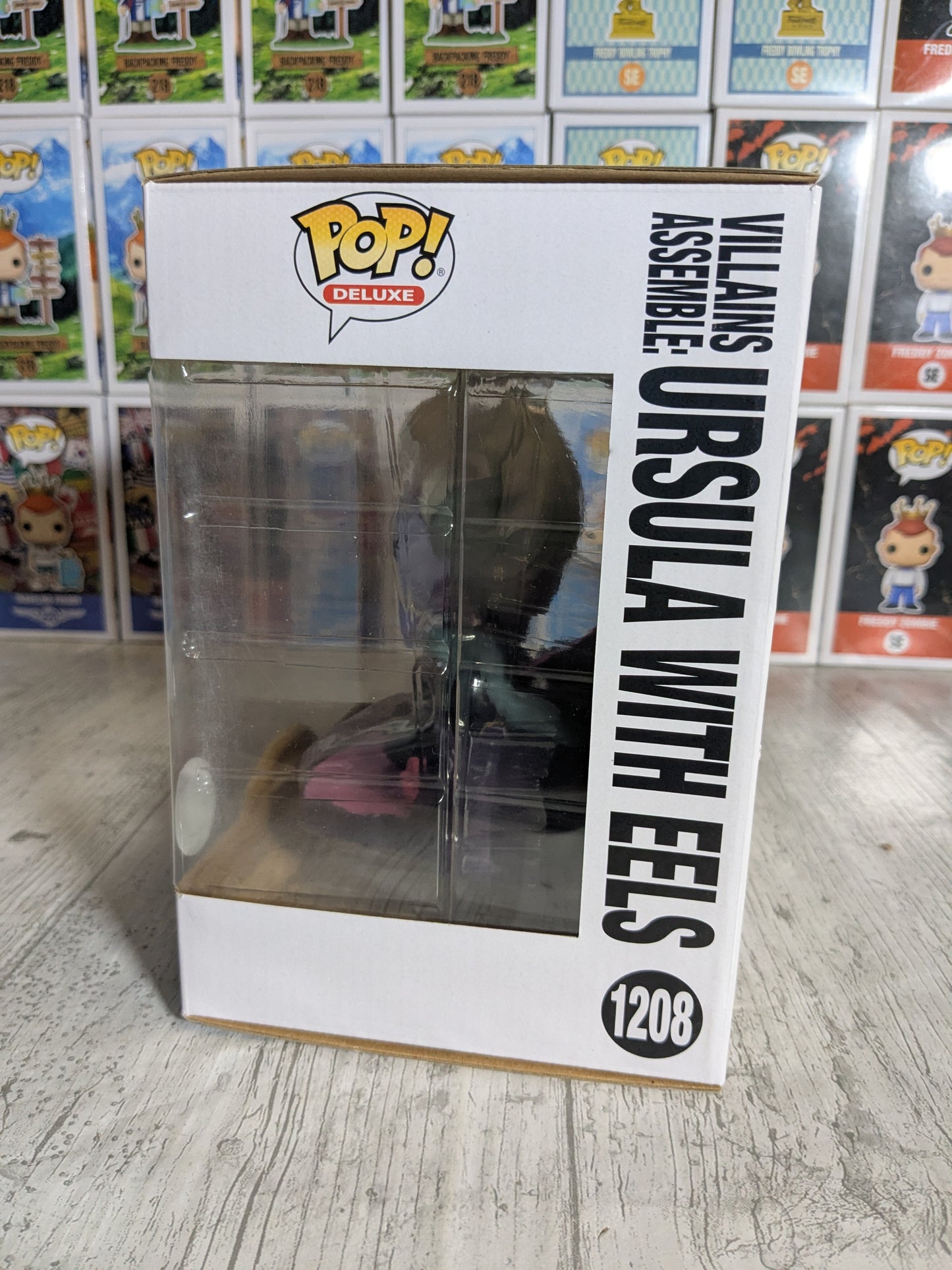 Funko pop 1208 : Ursula with Eels