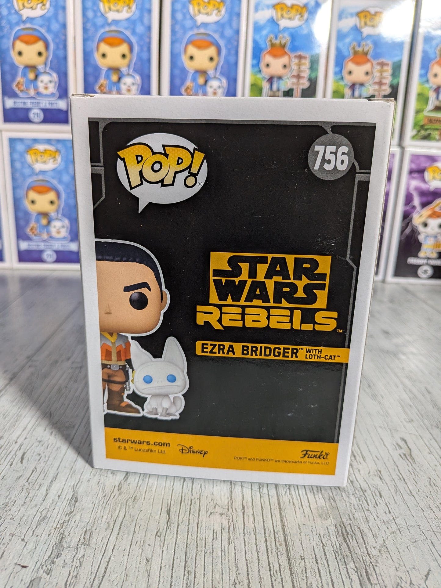 Funko Pop Star Wars Rebels #756 - Ezra Bridger mit Loth-Katze (AE)