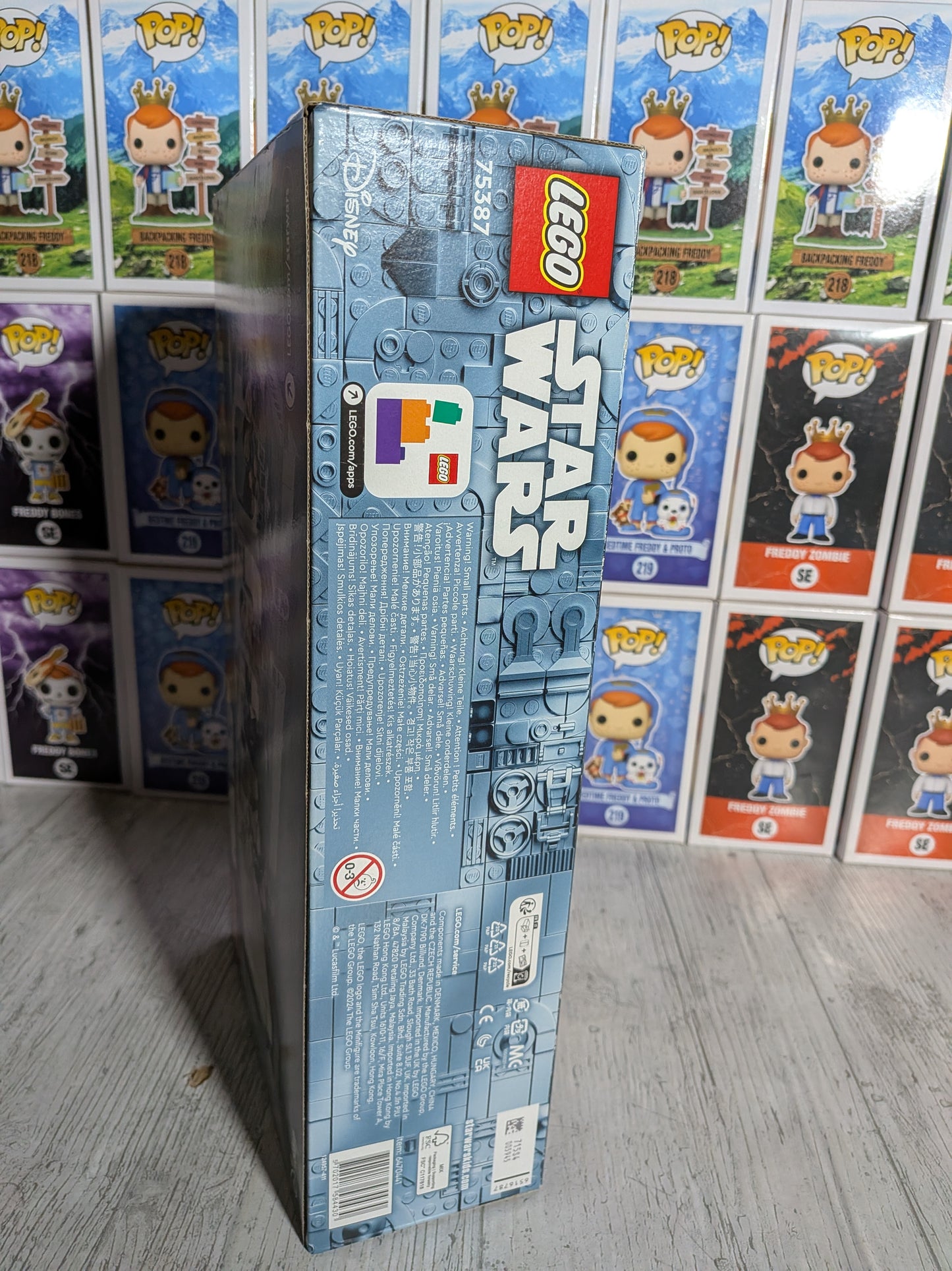 LEGO Star Wars #75387 – Entern der Attempt IV
