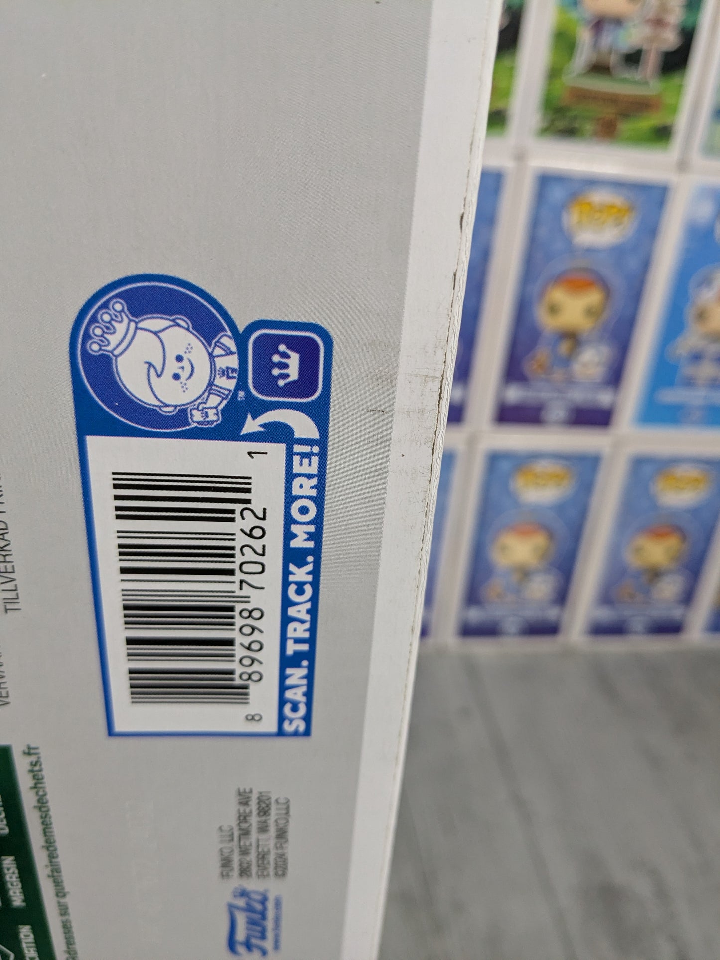 Funko pop Deluxe Marvel Studios Loki #06 - The Void (Damaged Box)