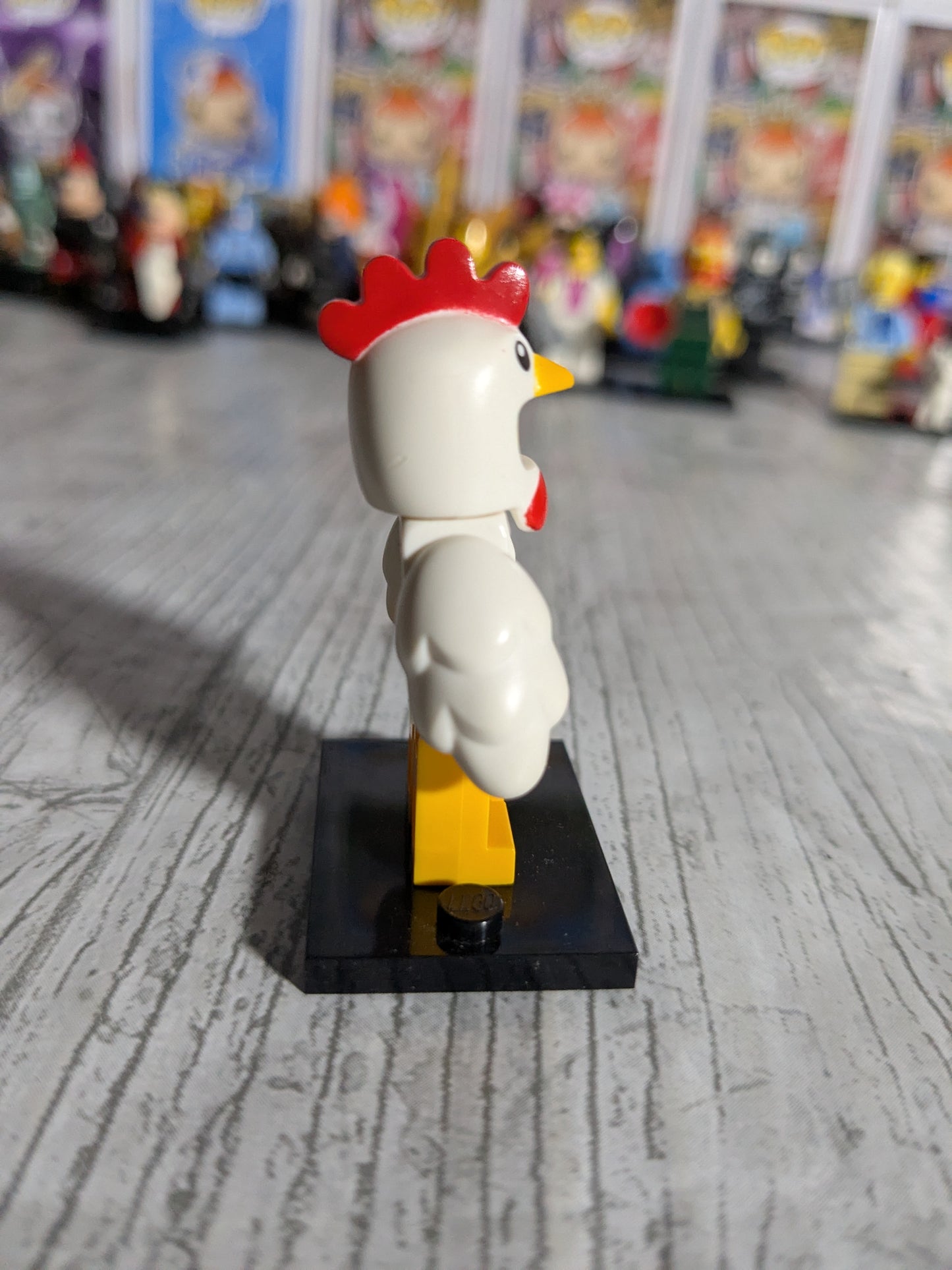 LEGO Minifigures : Chicken Suit Guy