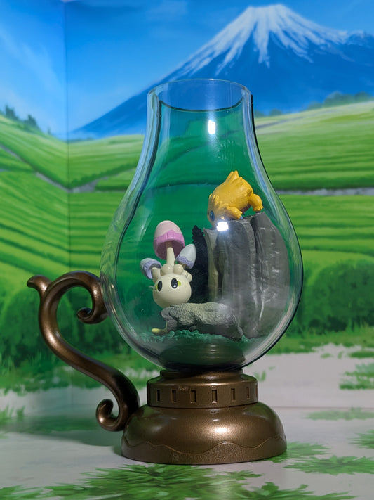 Re-Ment Pokémon Lantern Diorama - Spododo & Statitik / Morelull & Joltik (~10 cm)