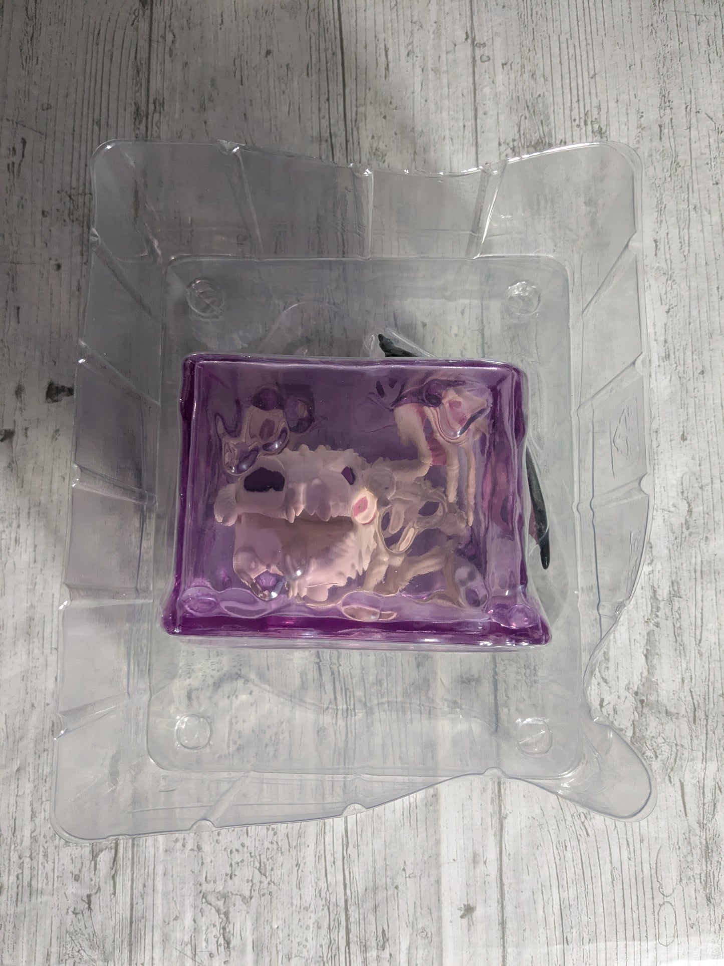 Funko pop 1069 : Gelatinous Cube with Dracolich (Glow/Opened/ Damaged Plastic)