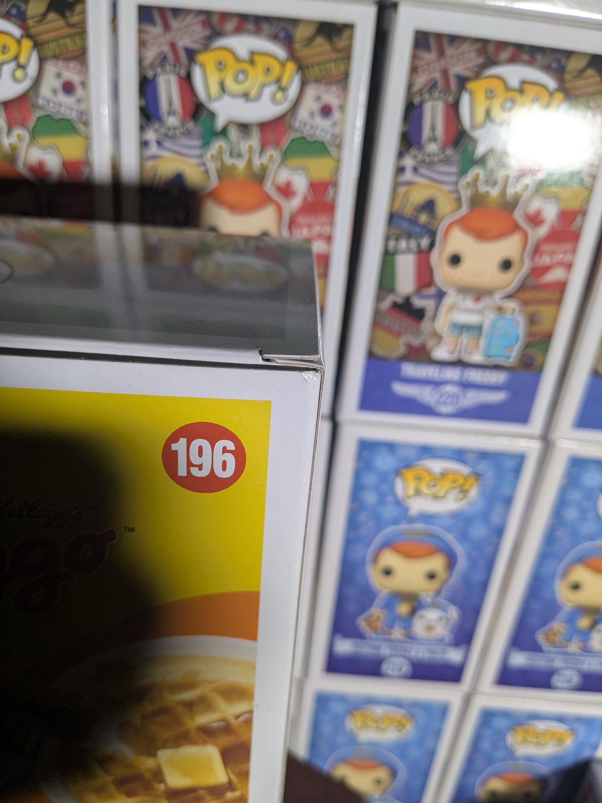 Funko pop 196 : Eggo 🧇 - CapyToys