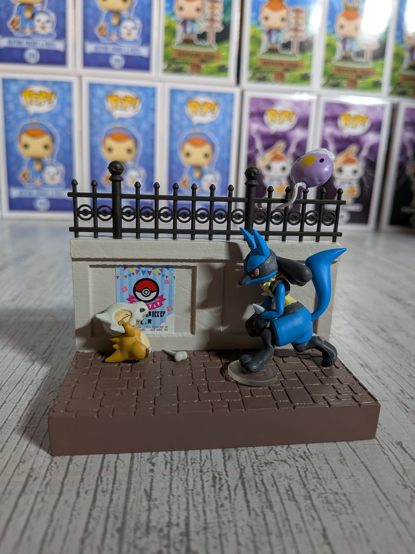 Re-Ment Pokémon Town 2 Festival Street Corner - Lucario & Osselait (~10cm)