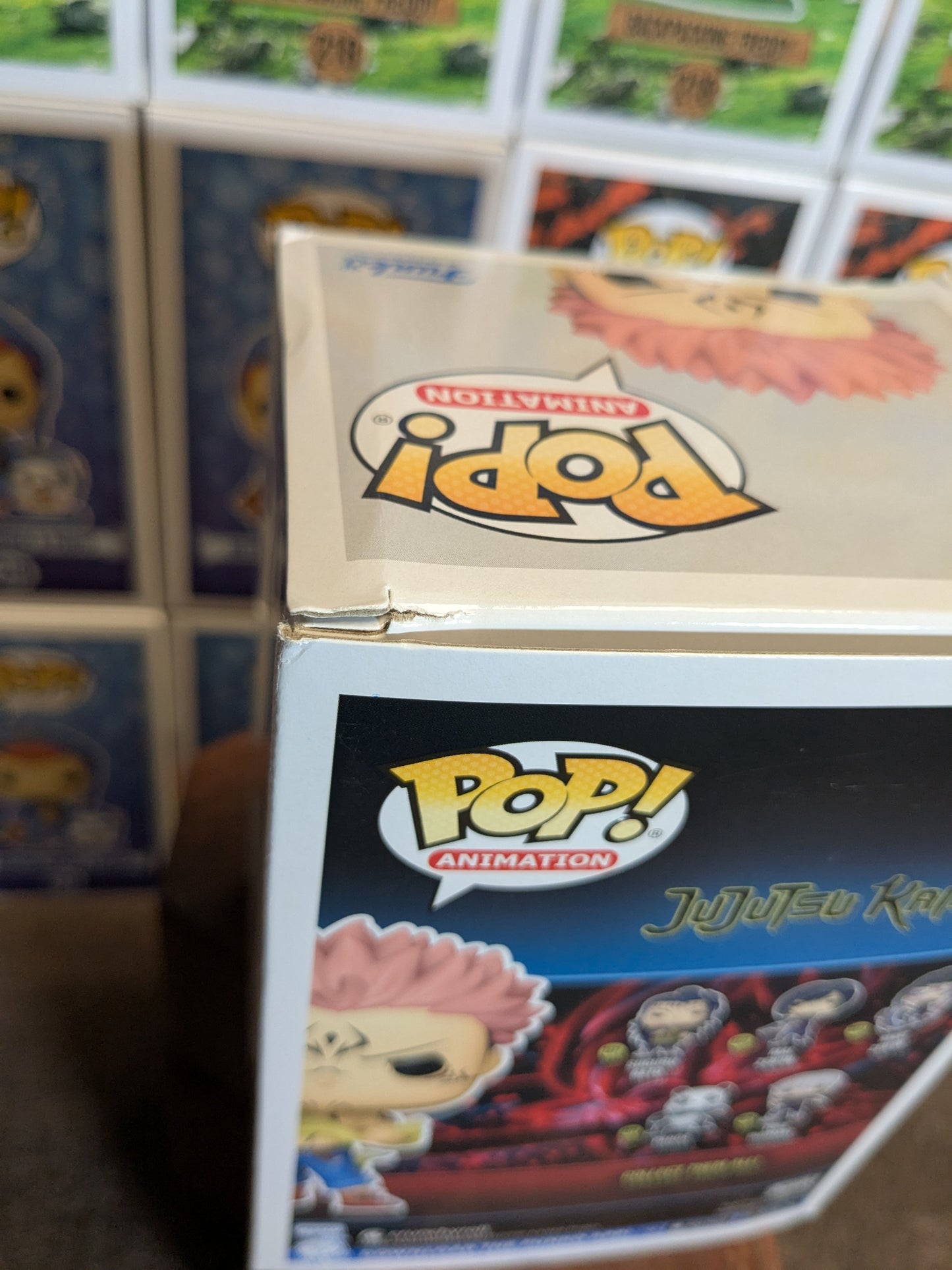 Funko pop 1483 : Ryomen Sukuna Tearing Shirt (Destroyed Box/Opened)