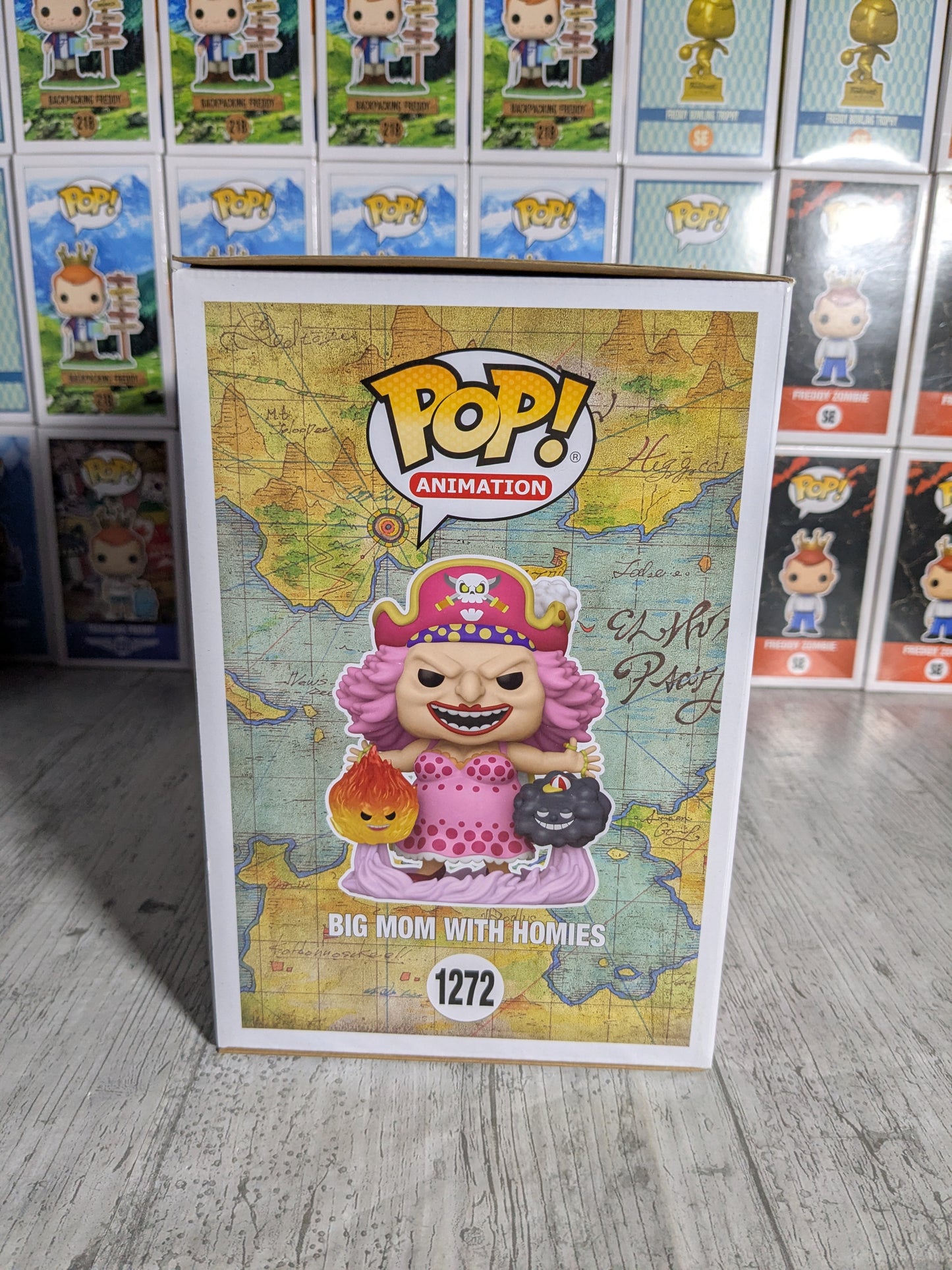 Funko pop 1272 : Big Mom with Homies