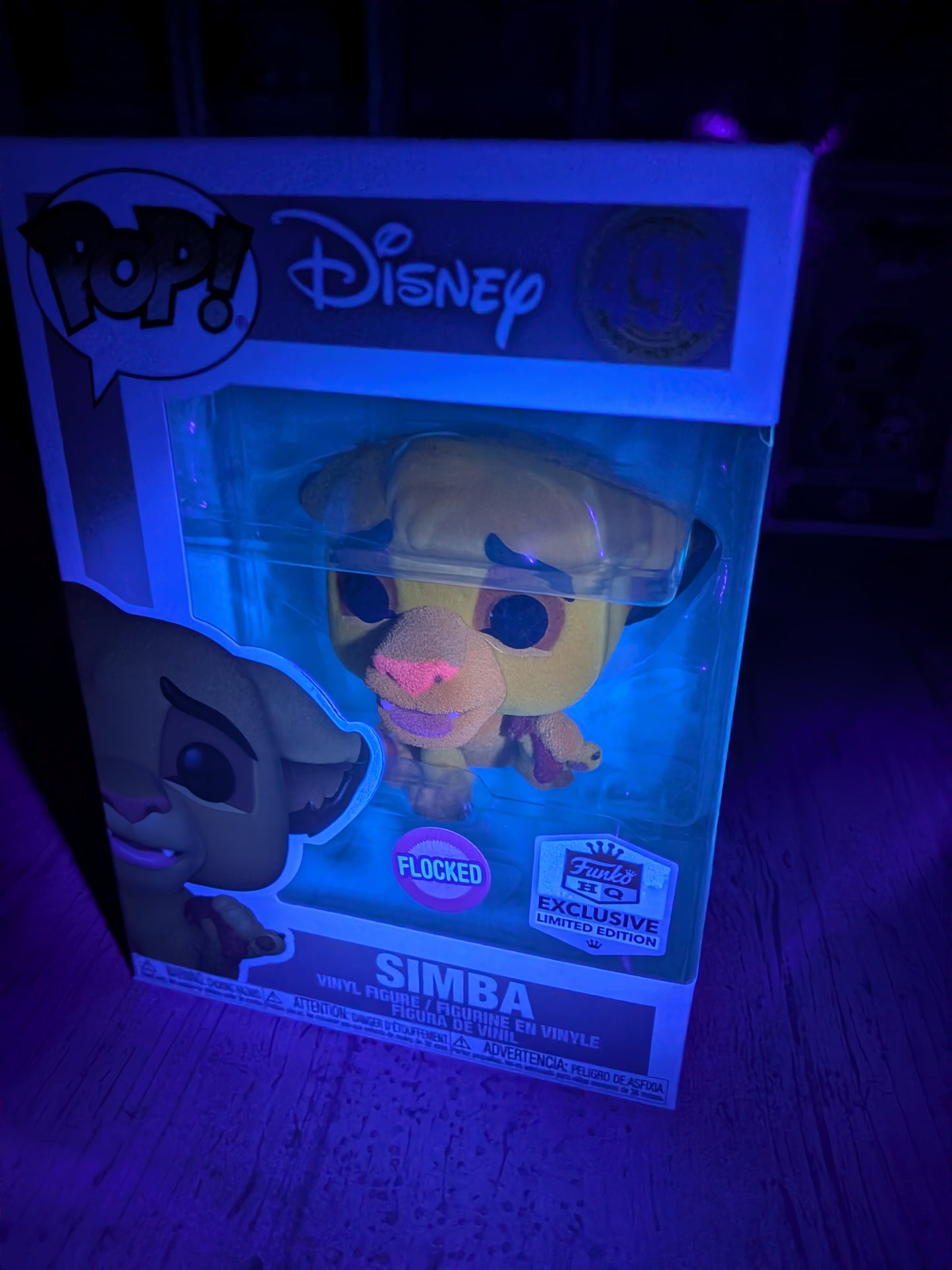 Funko pop Disney The Lion King #496 - Simba (Flocked/HQE)