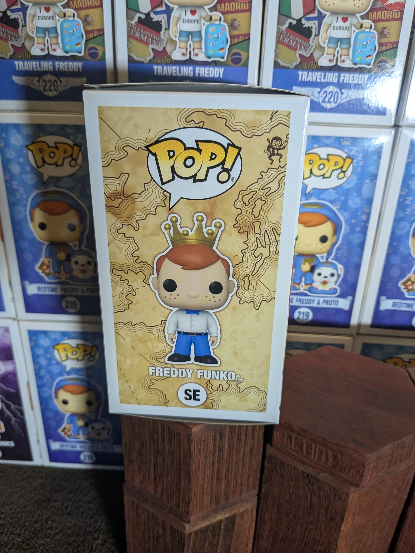 Funko pop SE: Freddy Funko nei panni di Elvis (5000 pezzi)