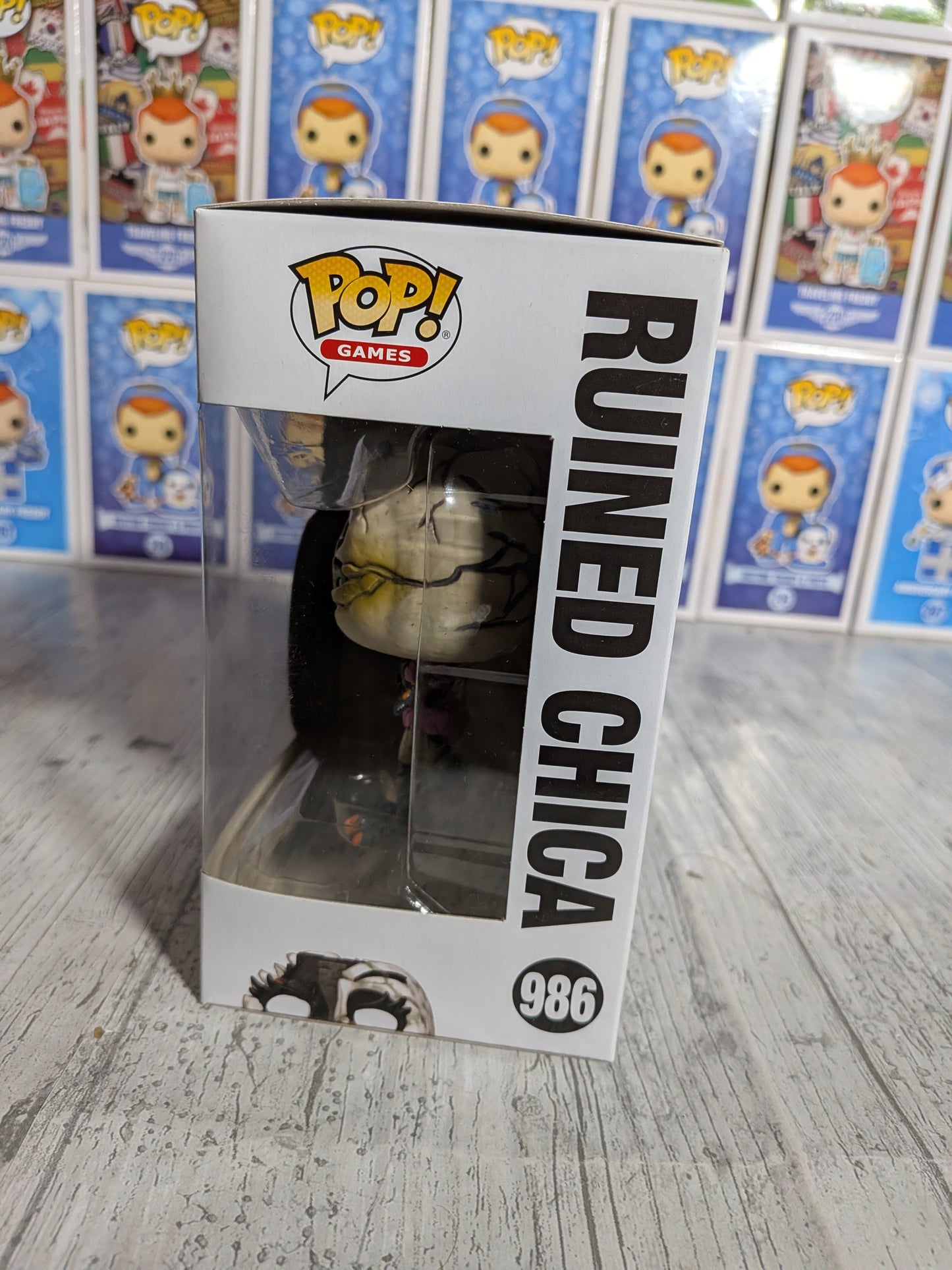 Funko Pop FNAF Security Breach #986 - Ruined Chica