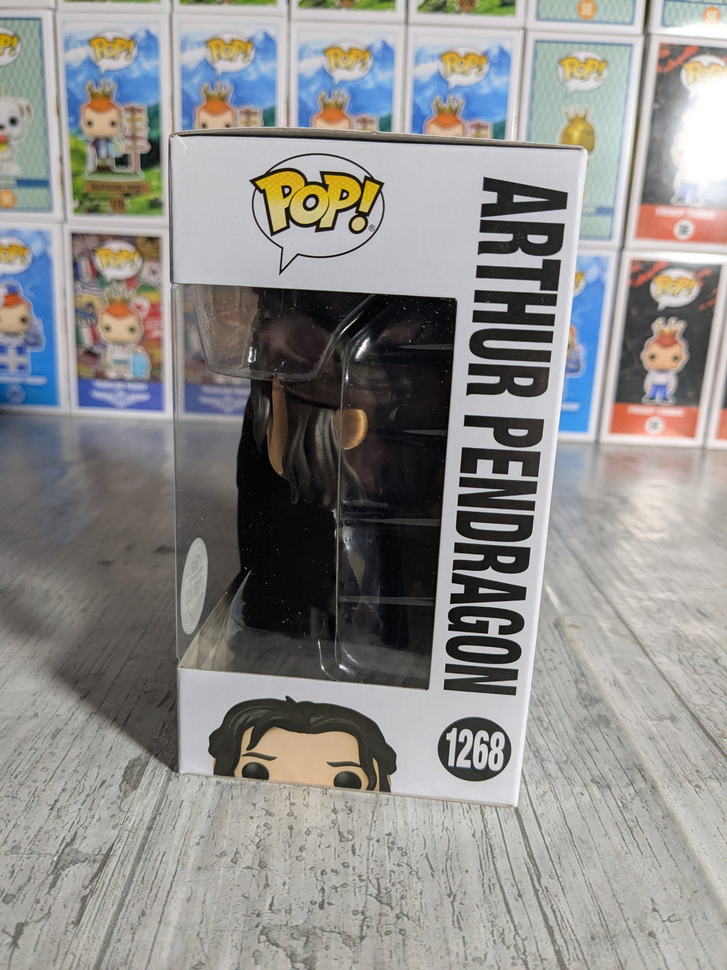 Funko pop 1268 - Arthur Pendragon