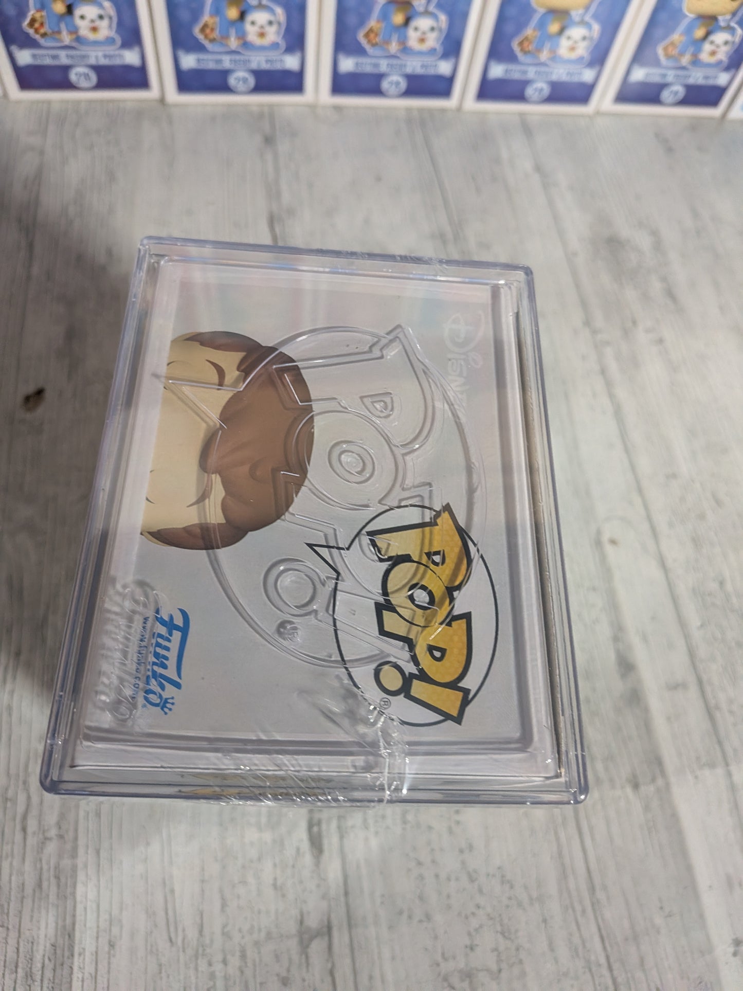 Funko pop Disney #1680 - Christopher Robin with Pooh (1200PCS)