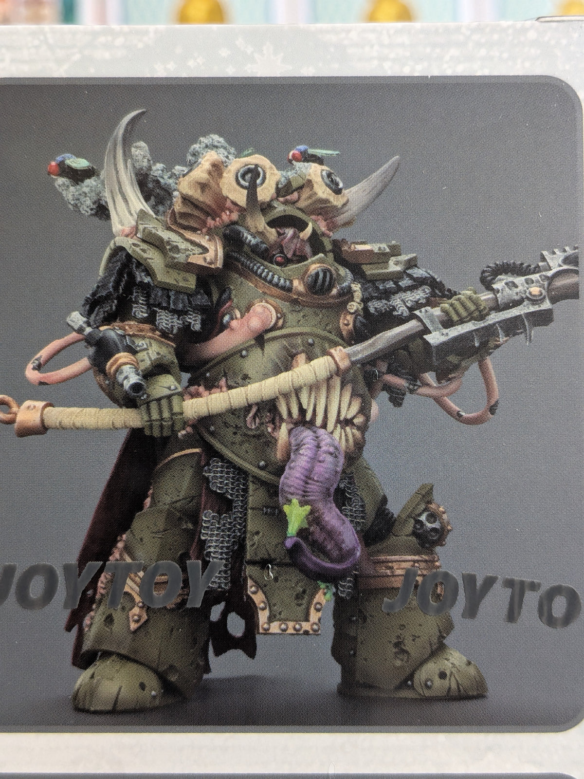 JoyToy Warhammer 40k - Death Guard Deathshroud Terminator Champion (14cm)
