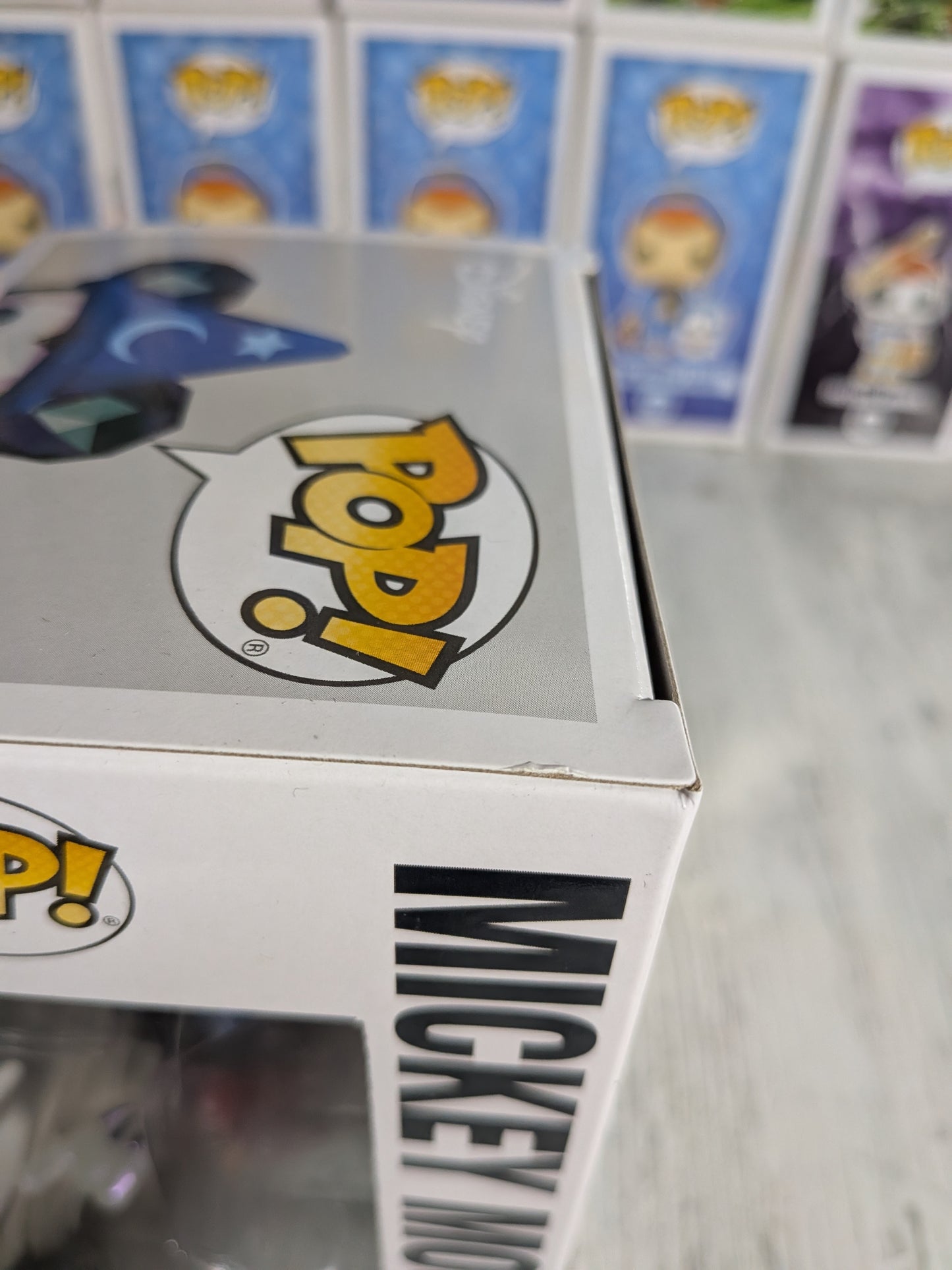 Funko Pop Disney 100 #1377 - Topolino (Sfaccettato)