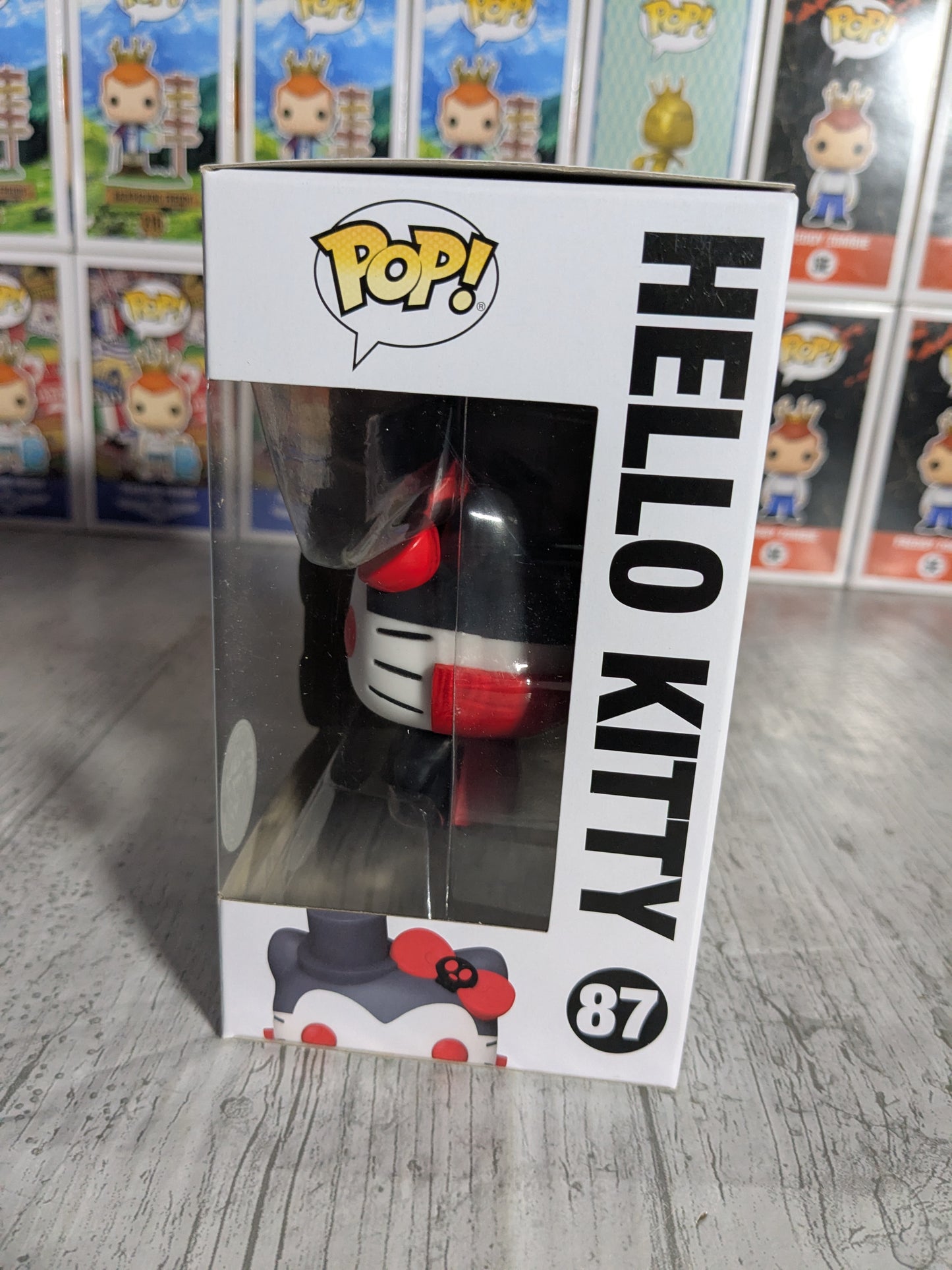 Funko pop 87 : Hello Kitty 🦇