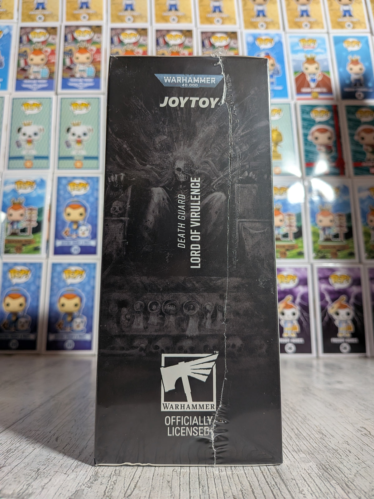 JoyToy Warhammer 40k - Death Guard Lord of Virulence (14.2cm)