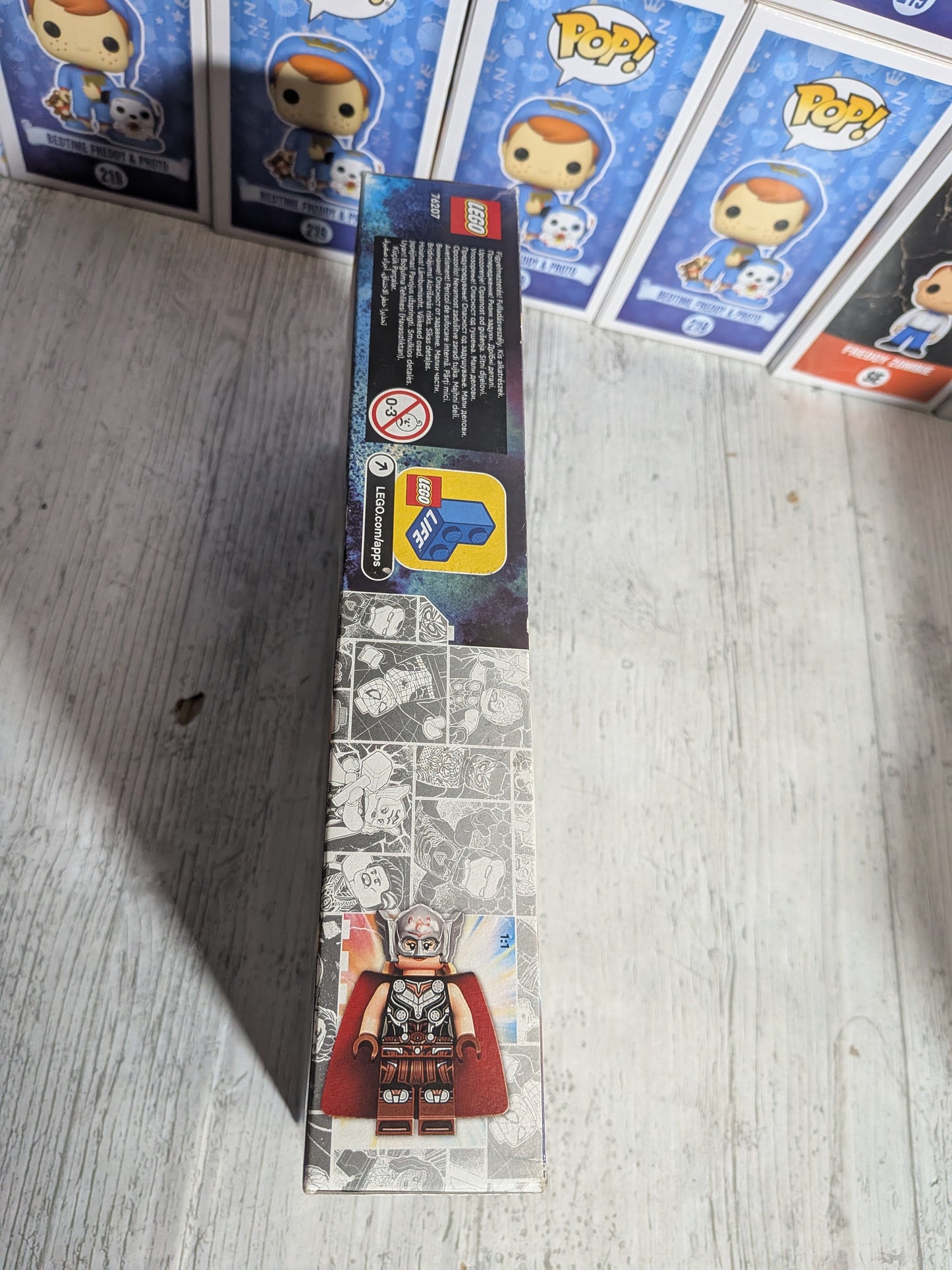 LEGO Marvel Studios #76207 - Attack on New Asgard