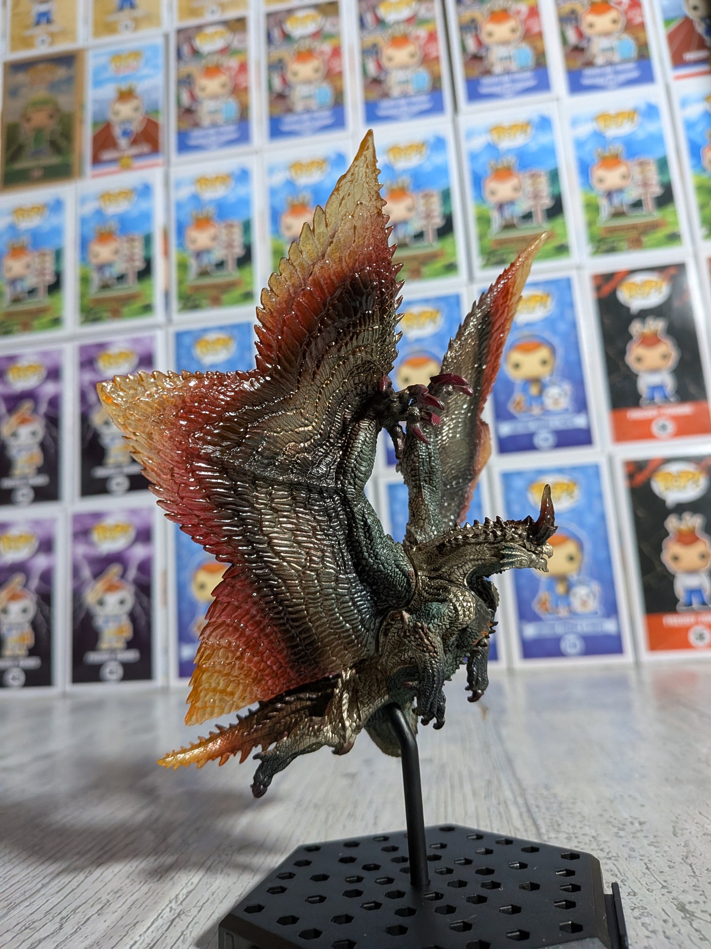Capcom Figure Builder - CFB Vol. 26 - Monster Hunter Rise Sunbreak - Risen Shagaru Magala - env. 12cm