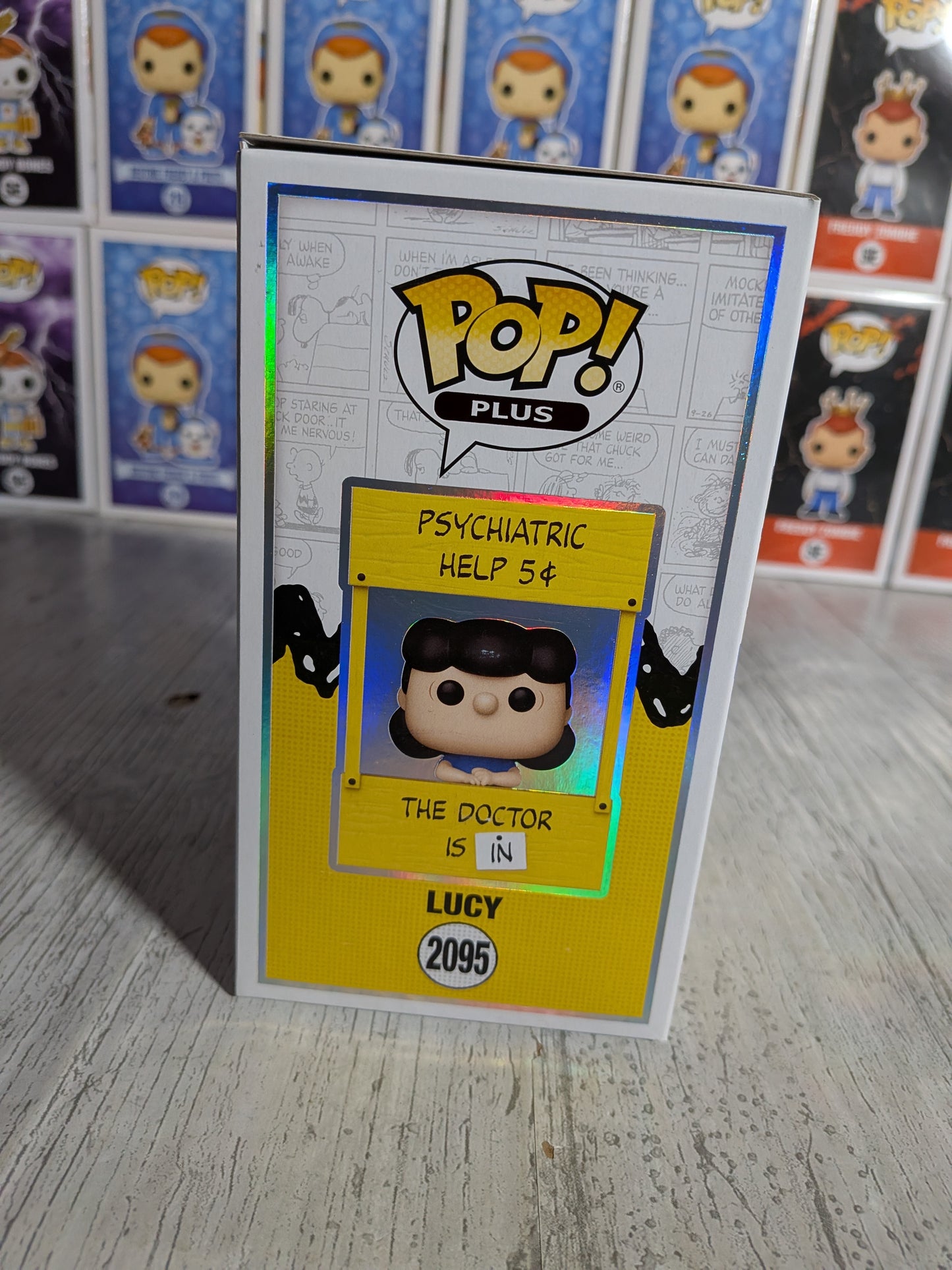 Funko Pop Peanuts #2095 – Lucy