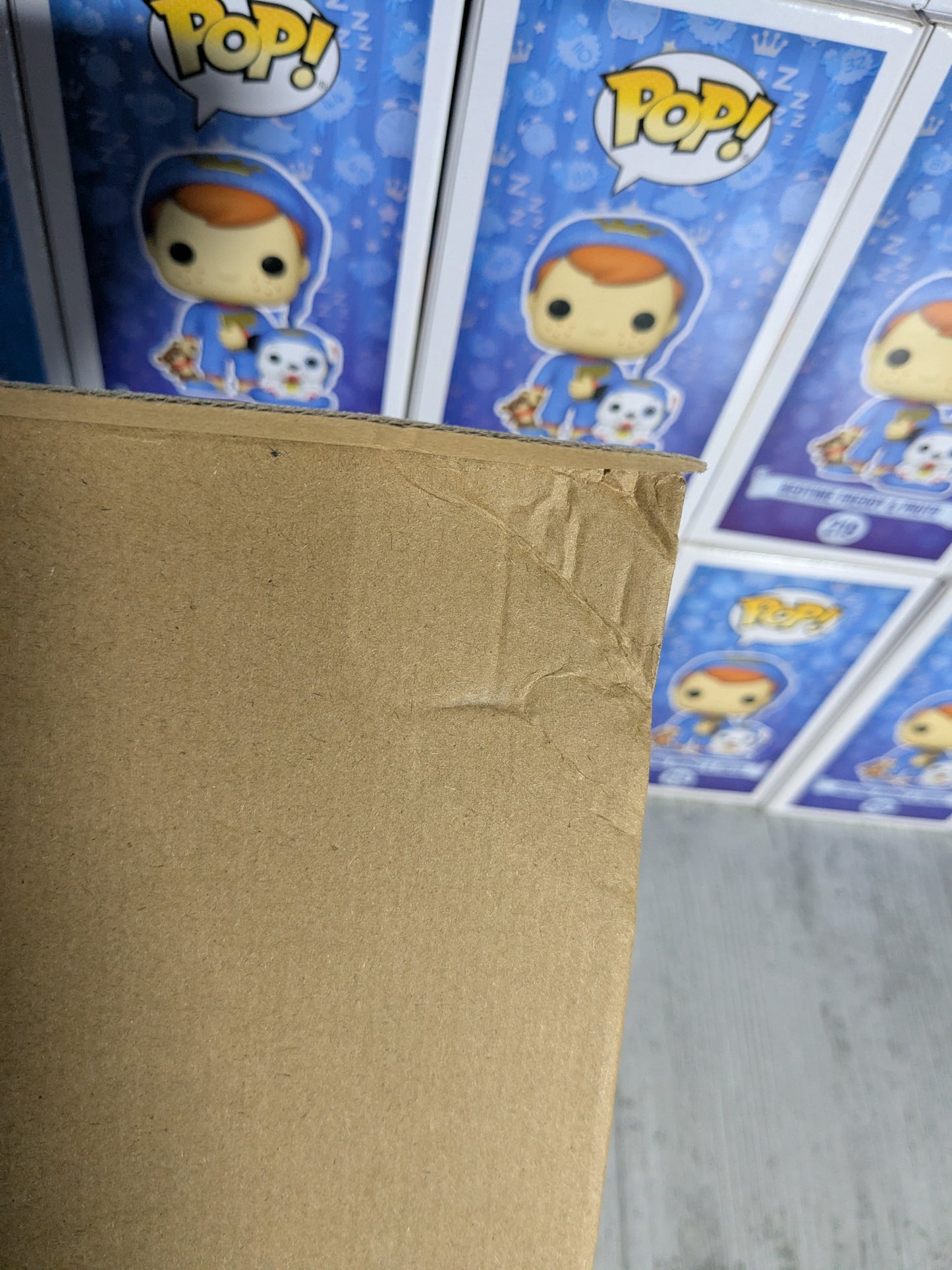 Funko pop Heroes #532 - Bane (GameStop Exclusive/ Glow in The Dark/ Damaged Box/ Damaged Plastic/ Opened)